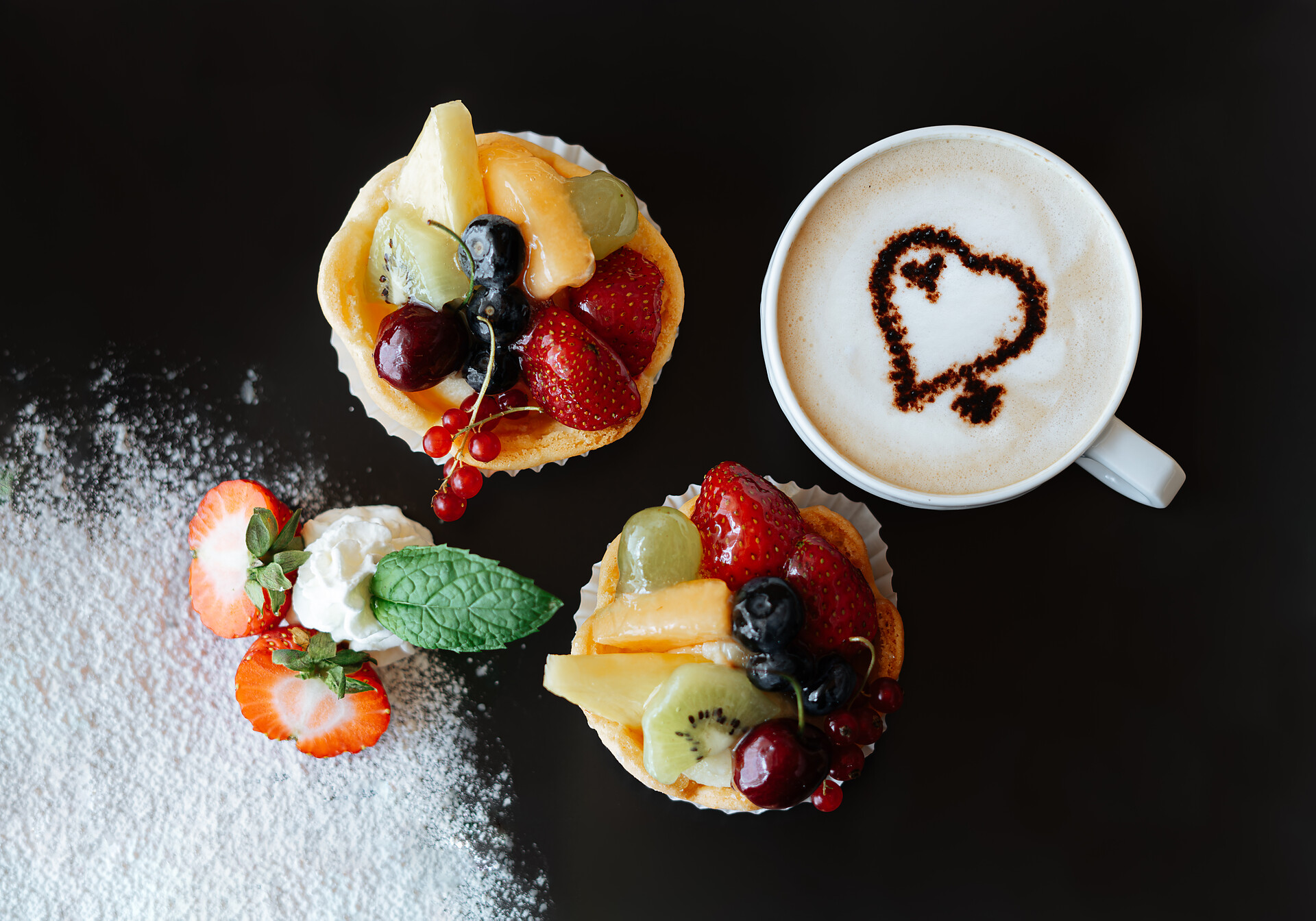 Kuchen und Kaffee