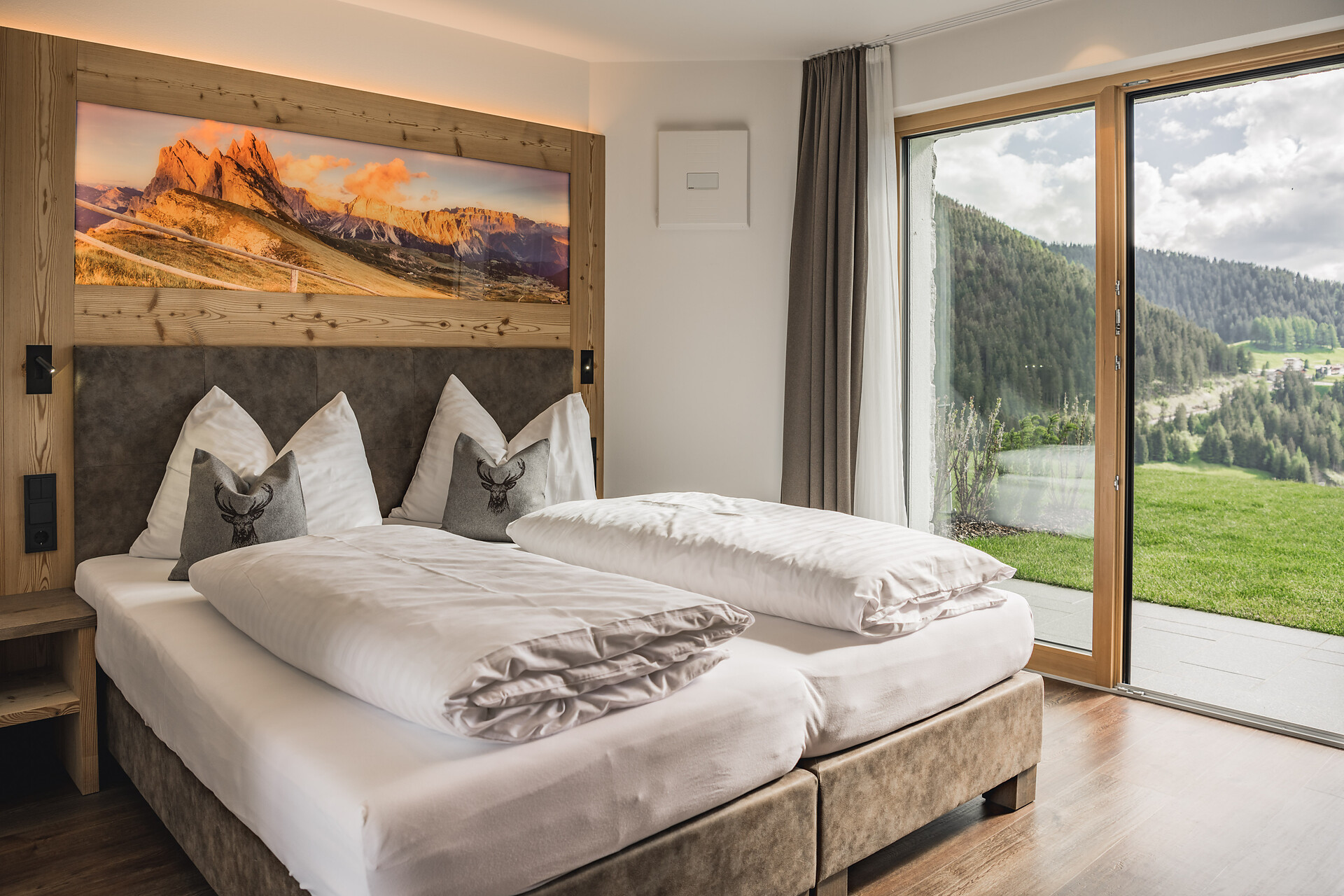 Aurela Mountain Chalets