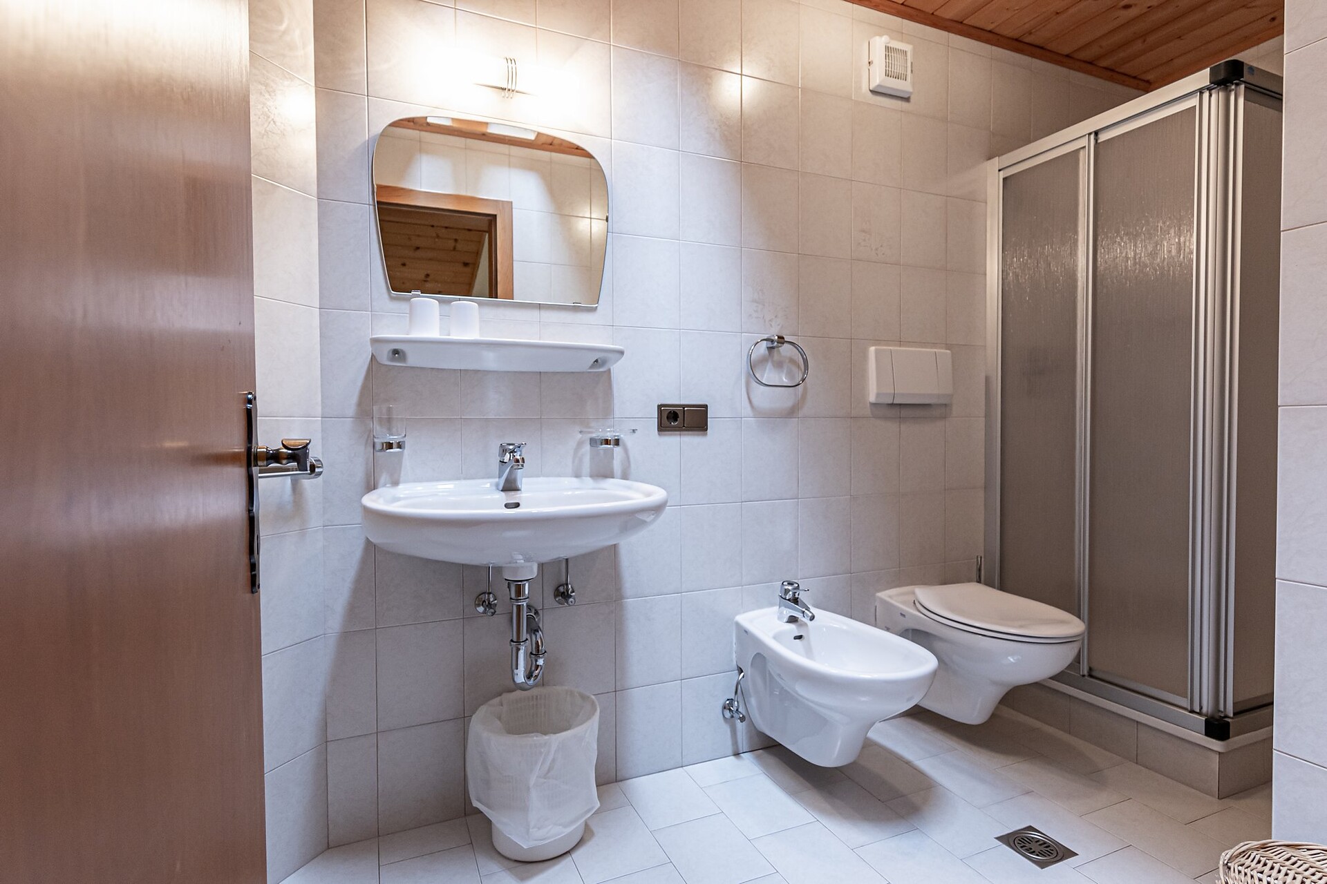 Badezimmer App. 3