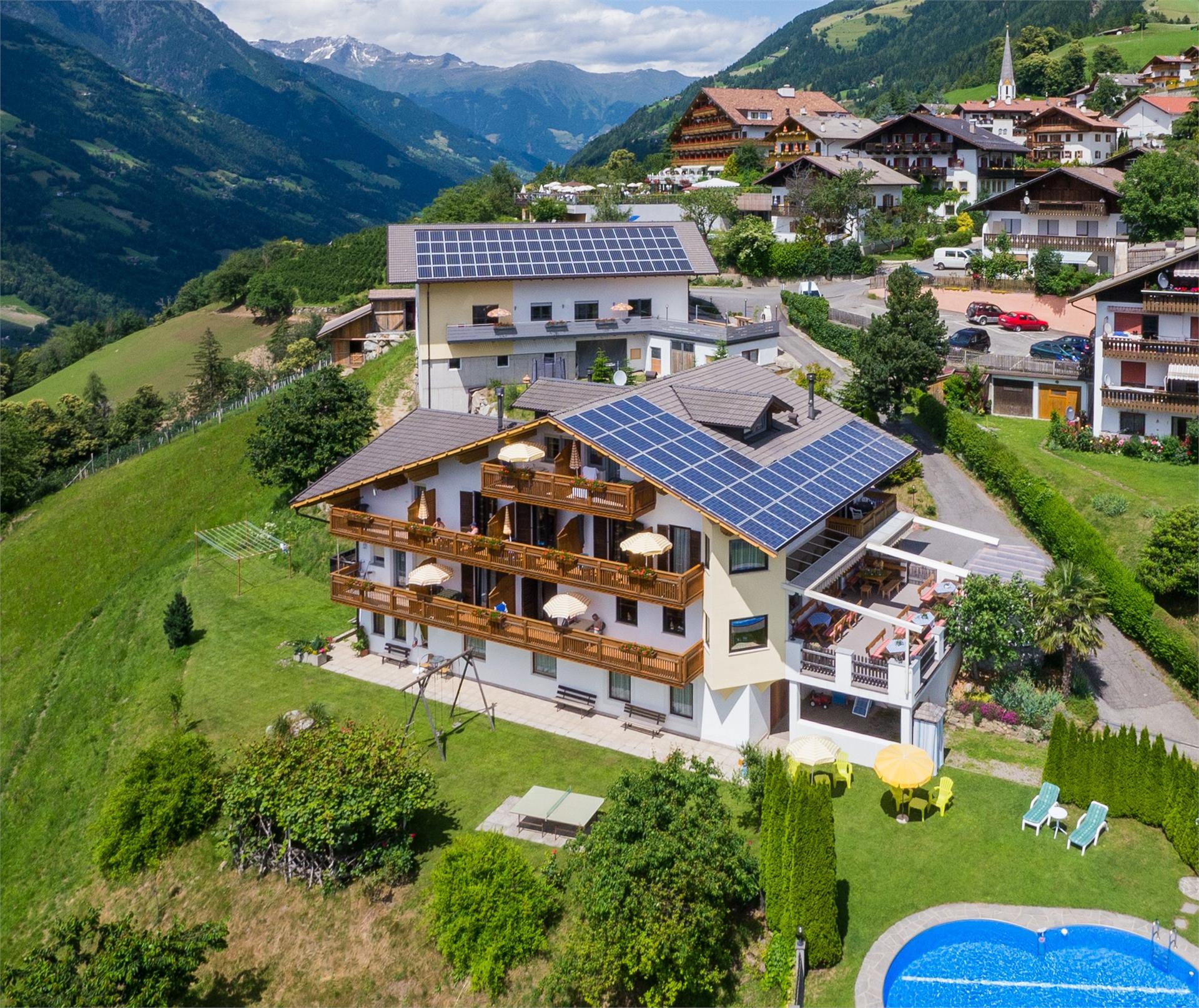 Appartementhaus Gasserhof Schenna 1 suedtirol.info