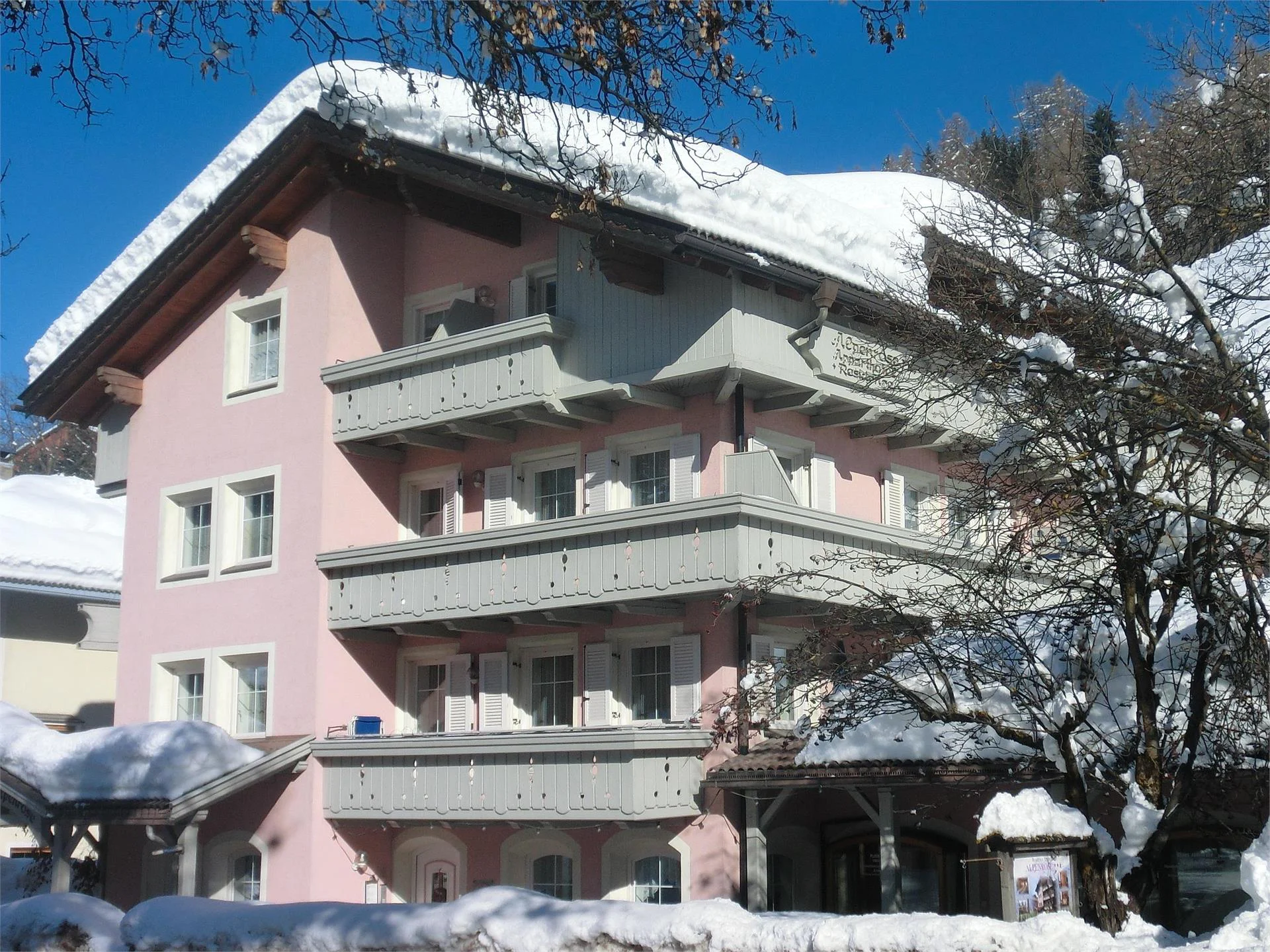 Apparthotel Residence Alpenrose Sesto 1 suedtirol.info