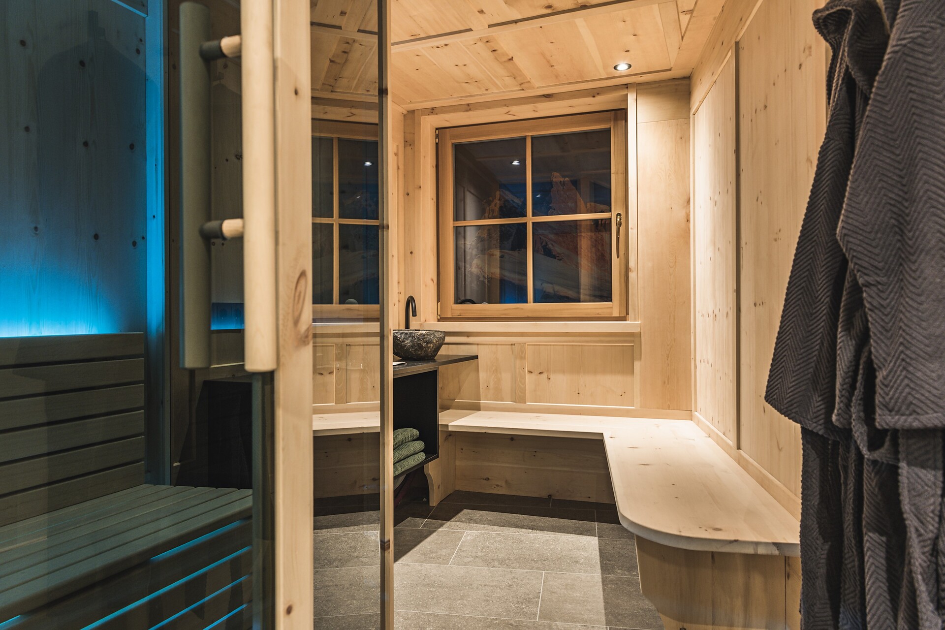 Amie Luxury Chalet Val Gardena Dolomites