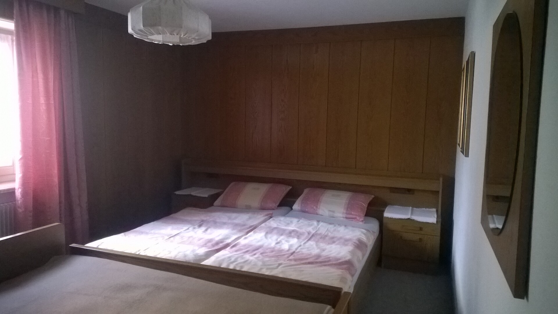 Dreibettzimmer