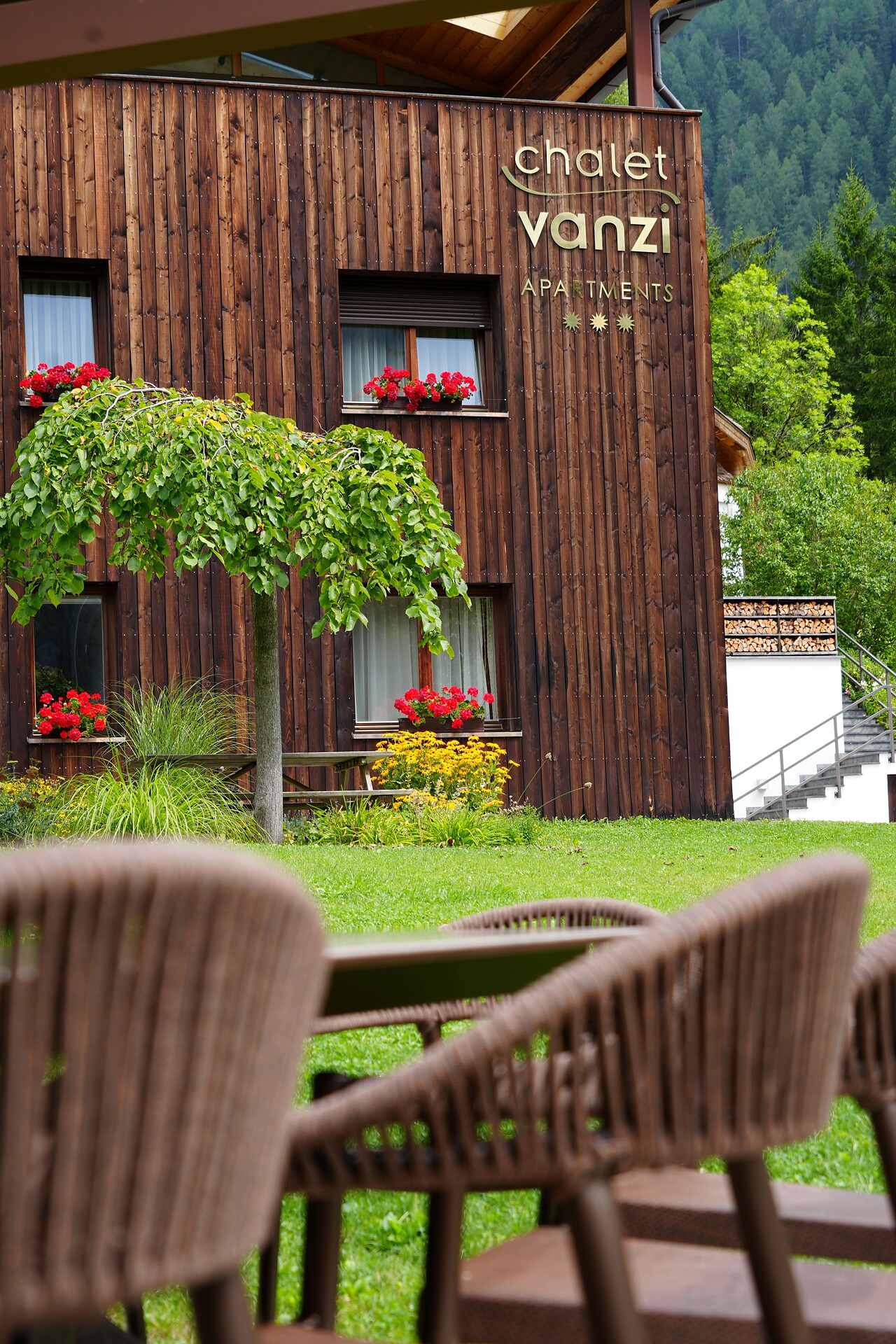 Apartments Chalet Vanzi - Dolomites Region Kronplatz/Plan de Corones - #2 - suedtirol.info