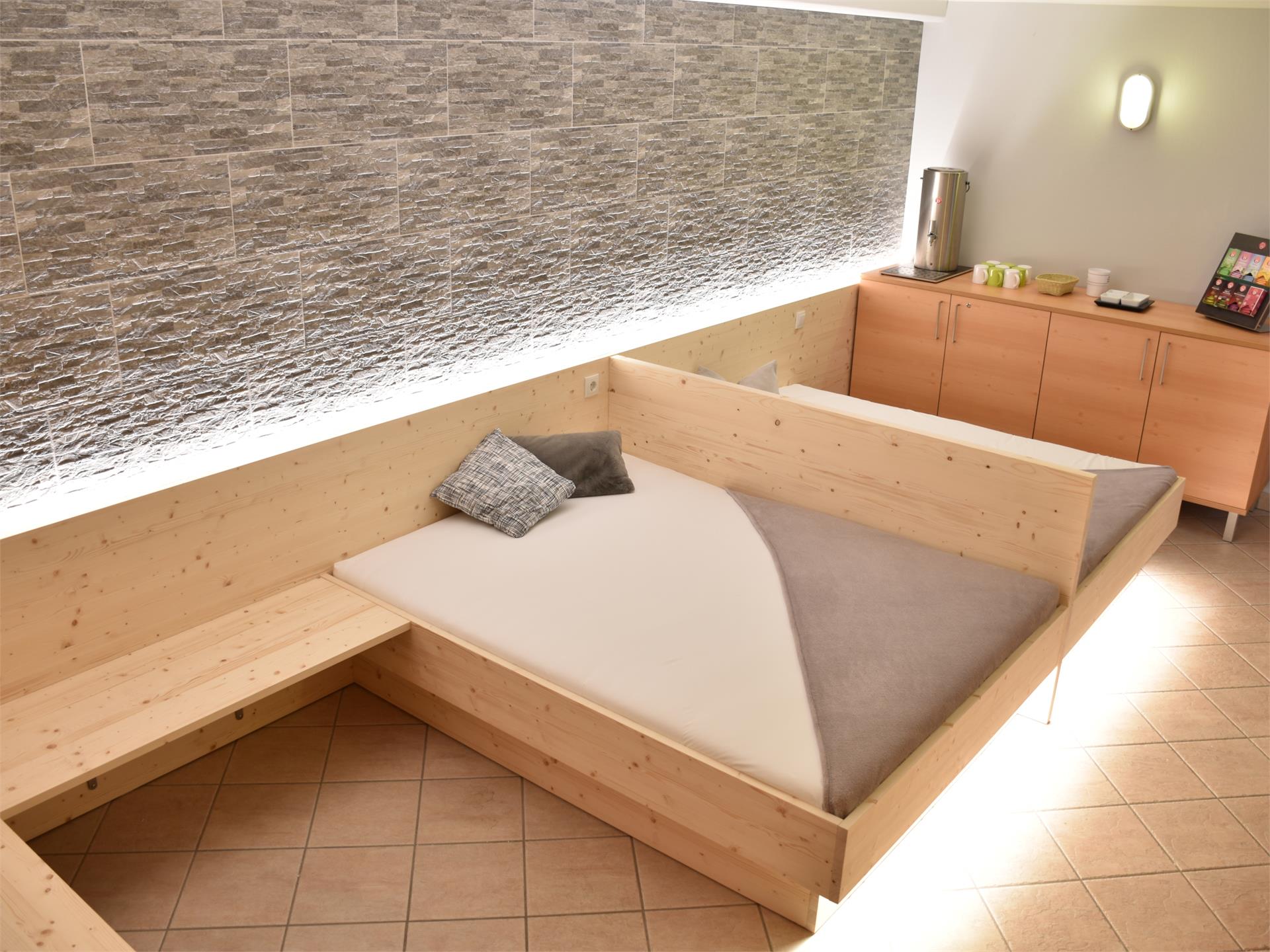 Almhotel Bergerhof Sarentino 16 suedtirol.info