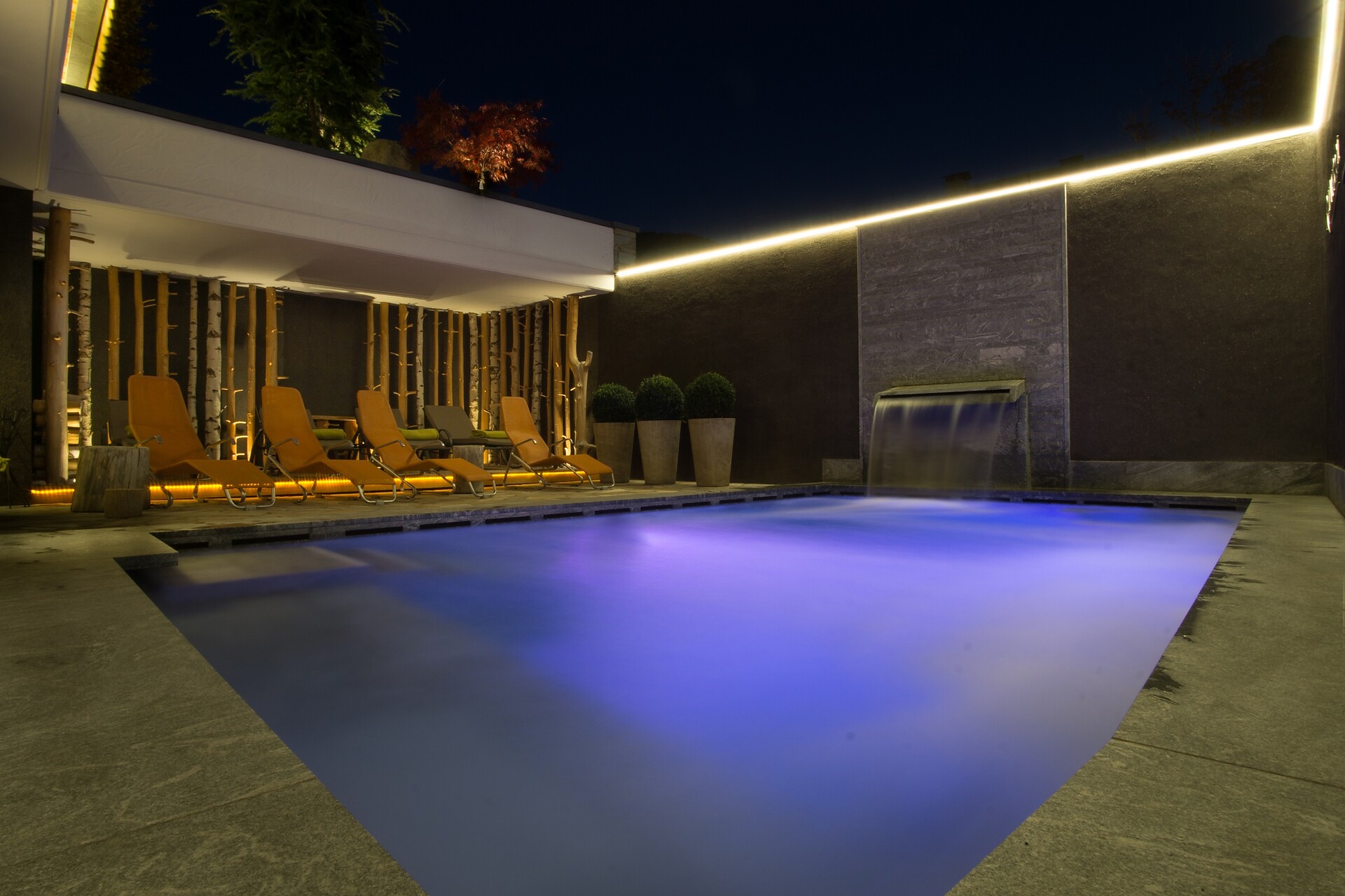Relax Pool