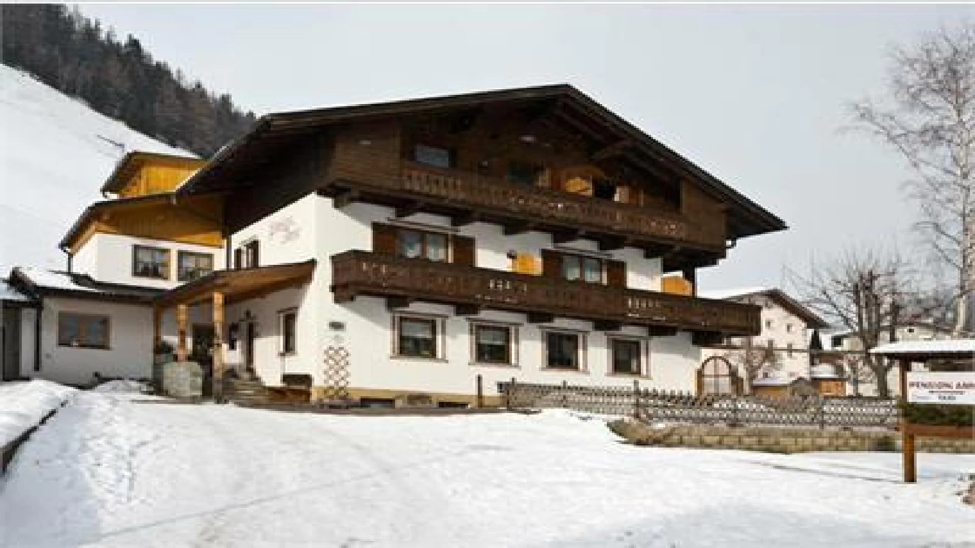 Anna Pension & Appartement Prettau/Predoi 1 suedtirol.info