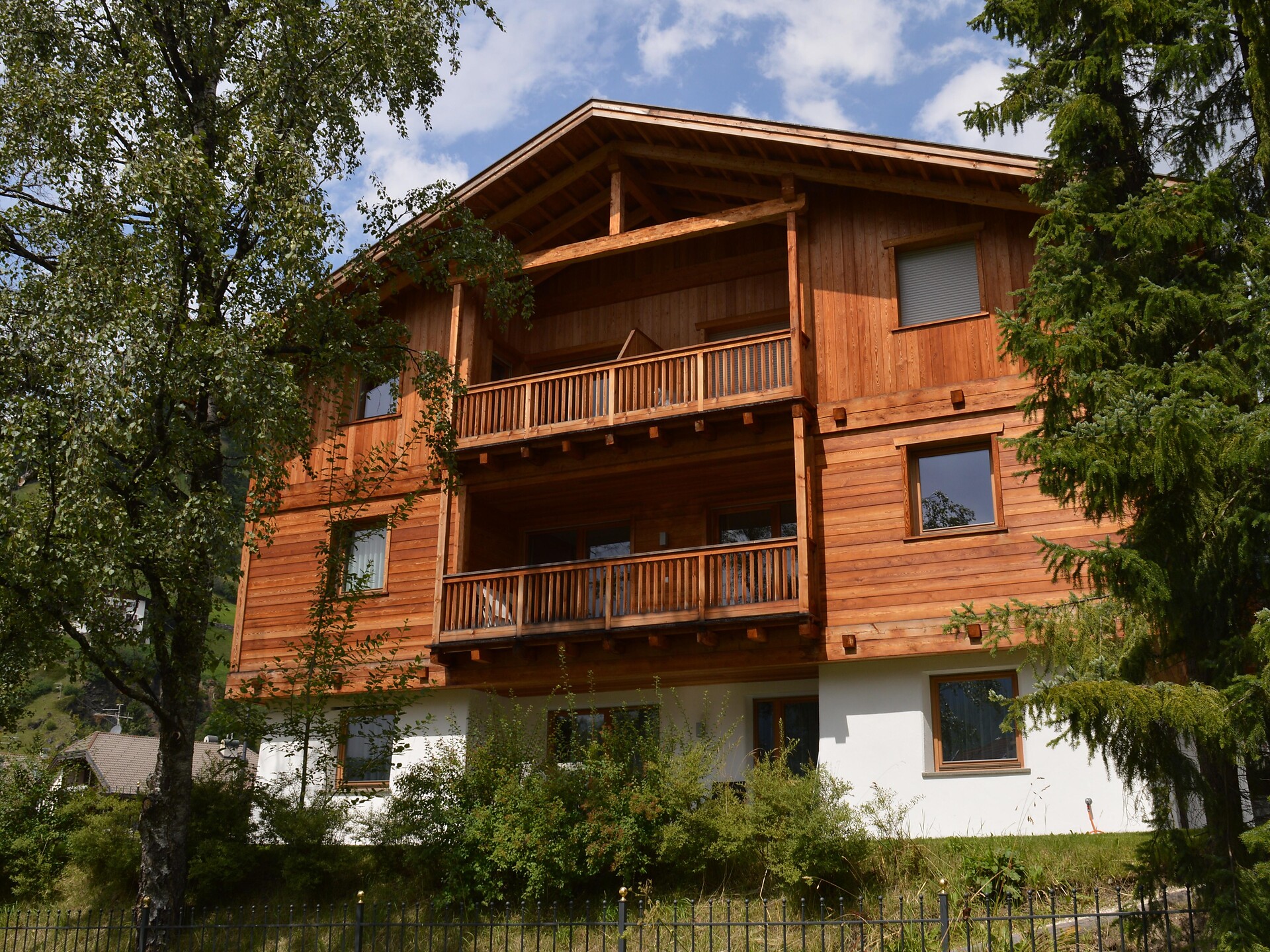Apartments Chalet Regina