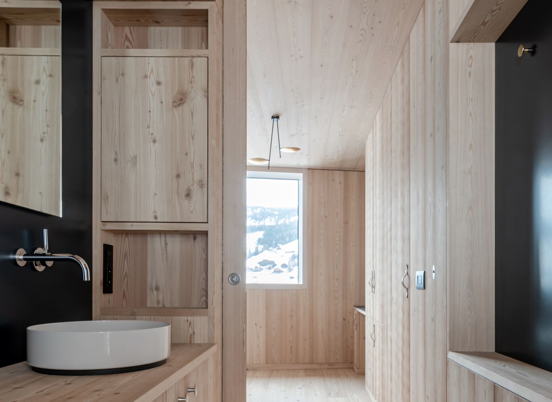 bathroom2 LU/OLP