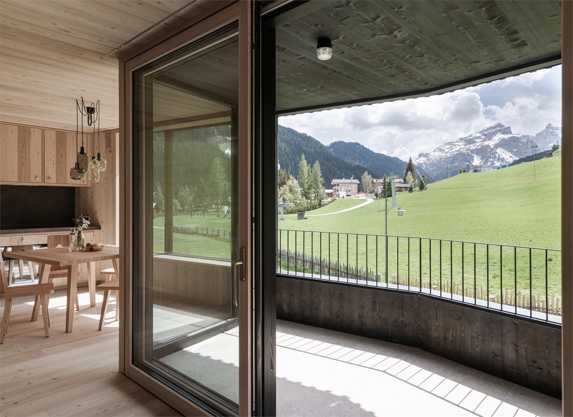 App. Larix Lodge Badia 11 suedtirol.info