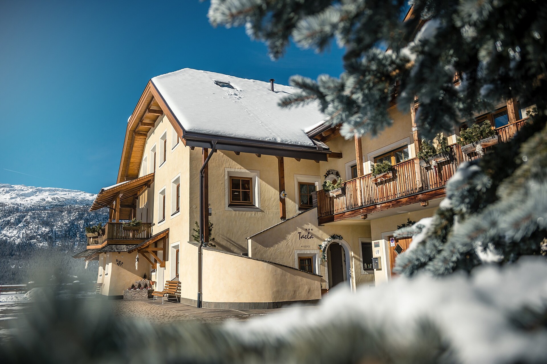 Taela Apartments San Cassiano