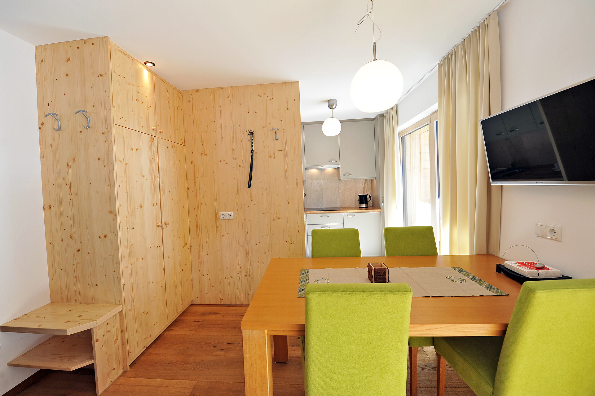 Apartments Cesa Leni Ortisei Val Gardena Dolomites
