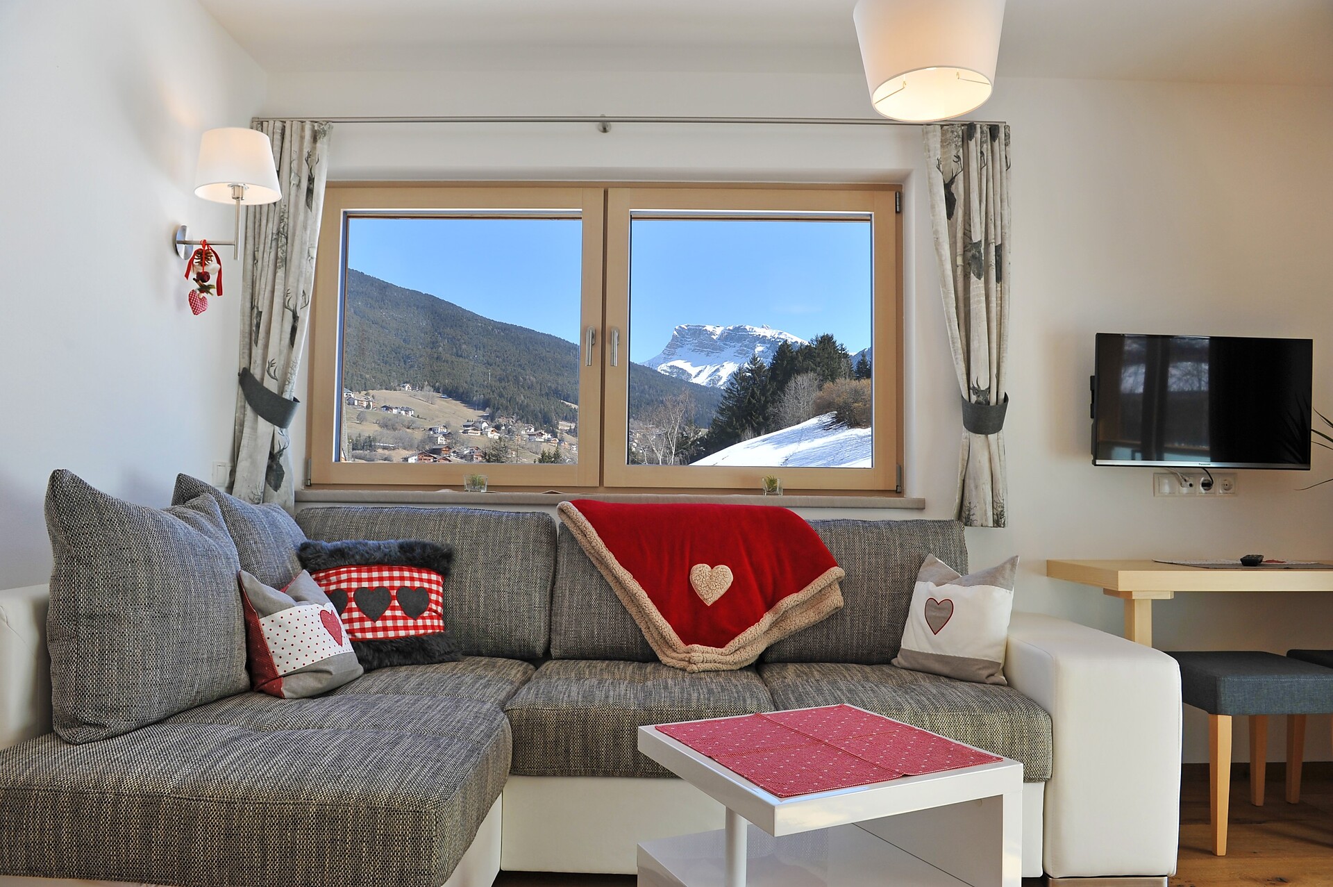 Apartments Cesa Leni Ortisei Val Gardena Dolomites