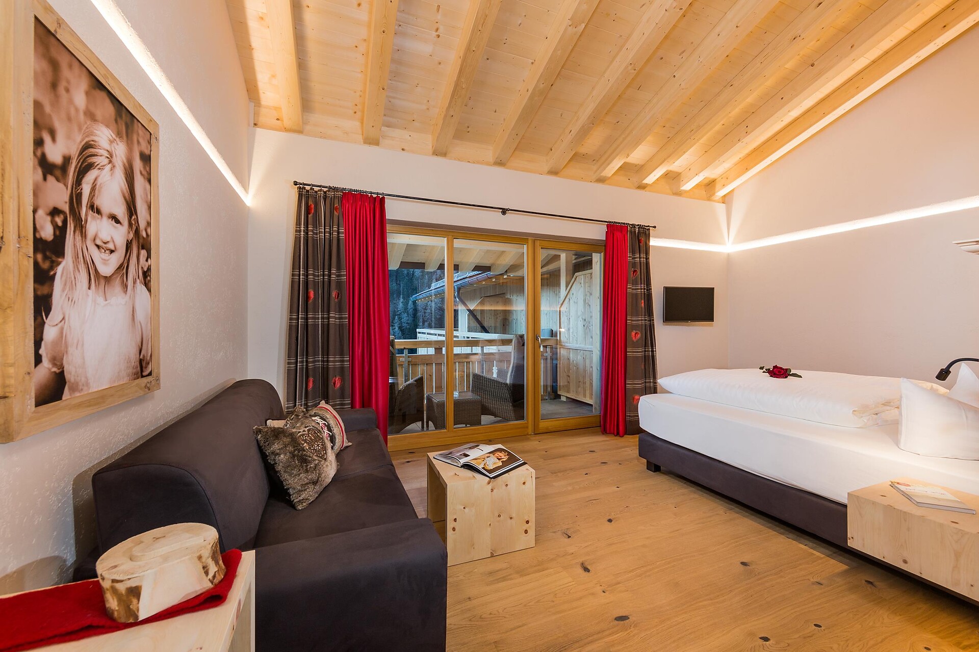 Panoramic room