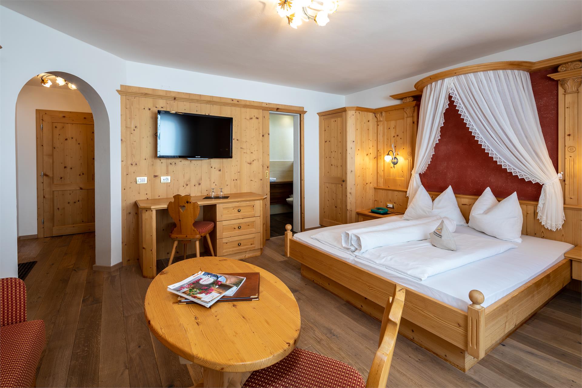 Almhotel Glieshof Mals 4 suedtirol.info