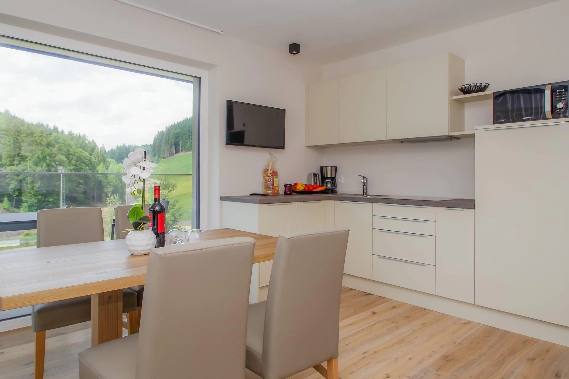 Apartment Hotel Christine Avelengo 5 suedtirol.info