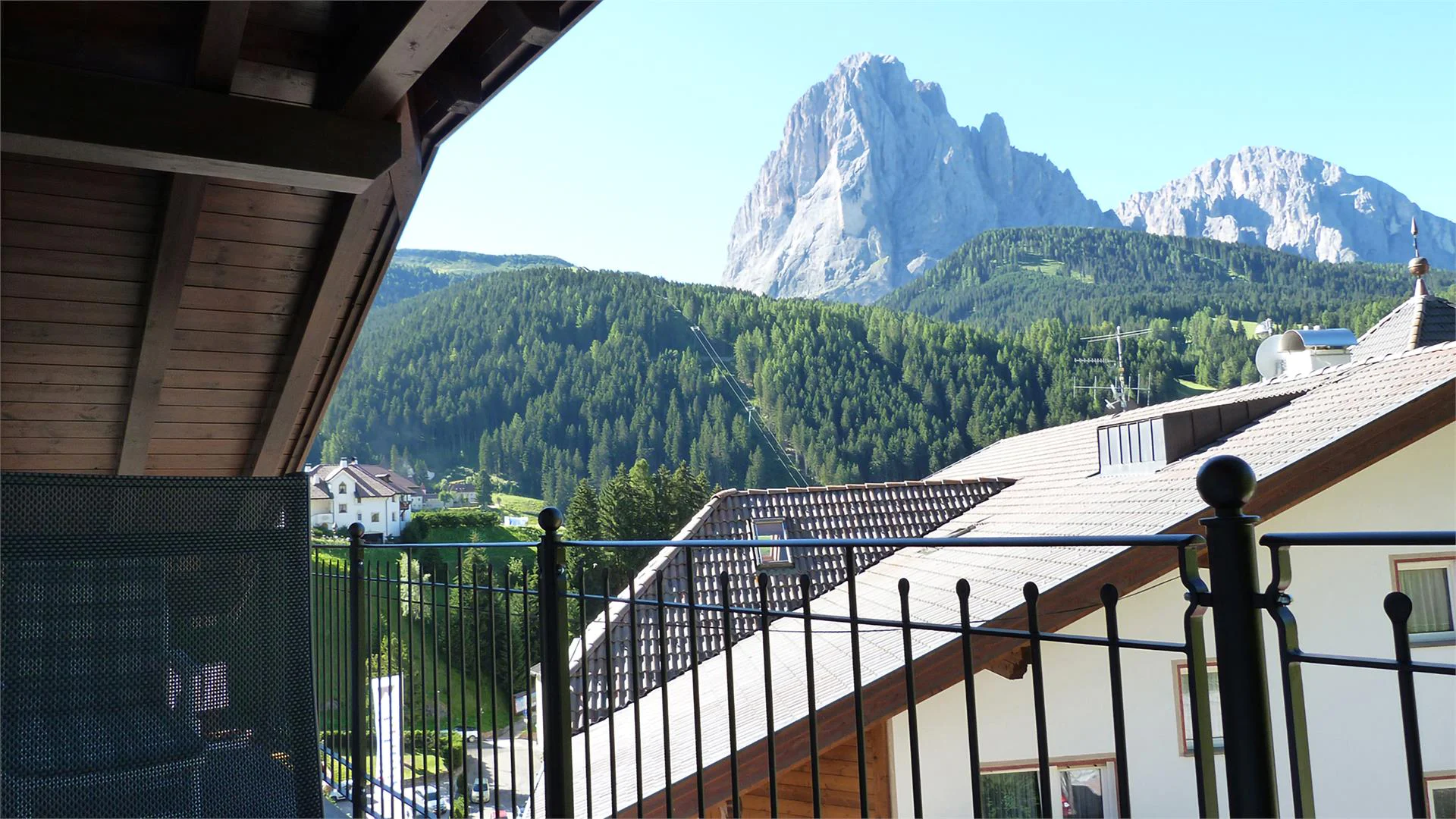Apartments Cesa Gardis S.Crestina Gherdëina/Santa Cristina Val Gardana 14 suedtirol.info