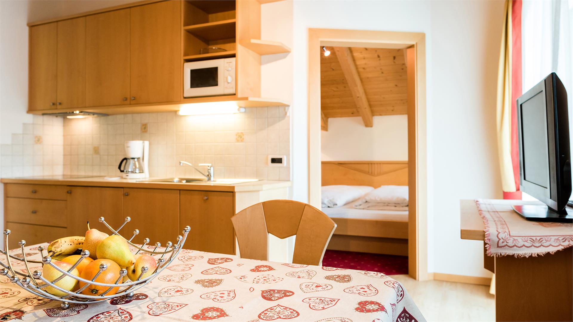 Apartments Cesa Gardis S.Crestina Gherdëina/Santa Cristina Val Gardana 11 suedtirol.info
