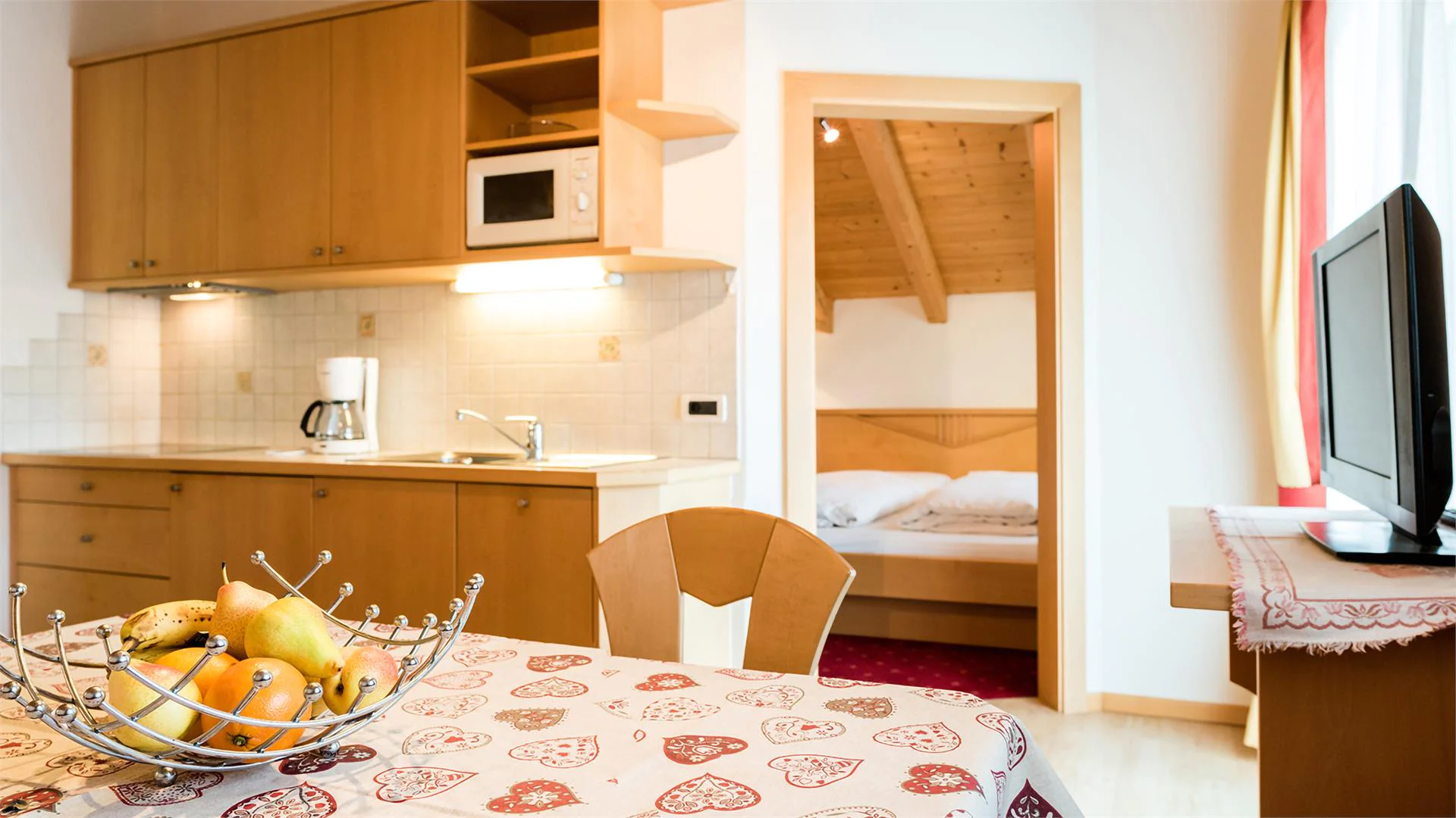 Apartments Cesa Gardis S.Crestina Gherdëina/Santa Cristina Val Gardana 11 suedtirol.info