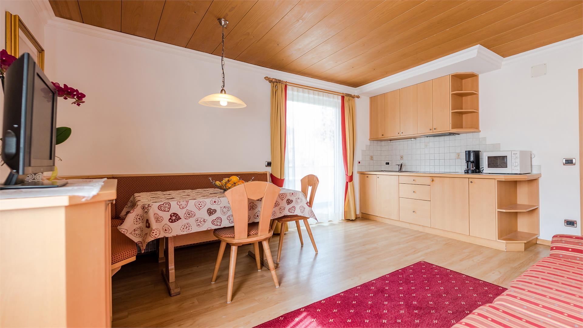 Apartments Cesa Gardis S.Crestina Gherdëina/Santa Cristina Val Gardana 19 suedtirol.info