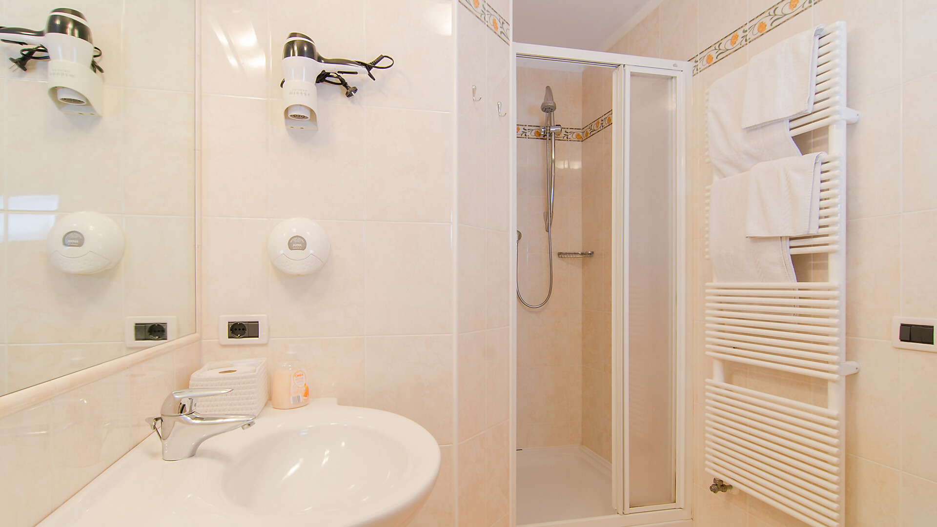 Apartments Cësa Gardis