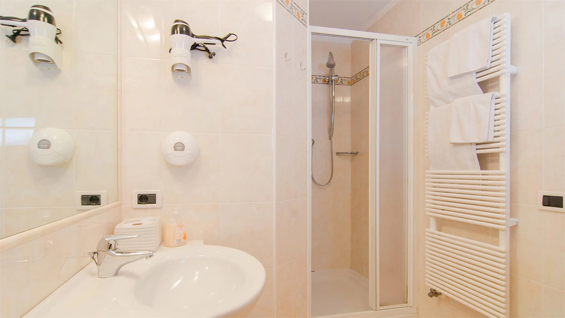 Apartments Cesa Gardis S.Crestina Gherdëina/Santa Cristina Val Gardana 5 suedtirol.info
