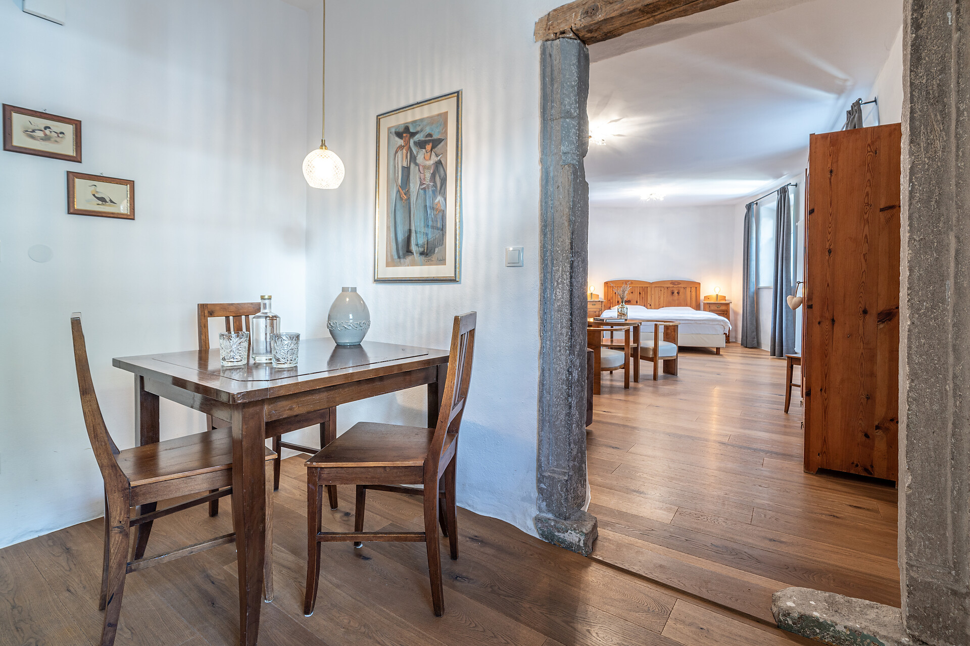 Rooms & Suites