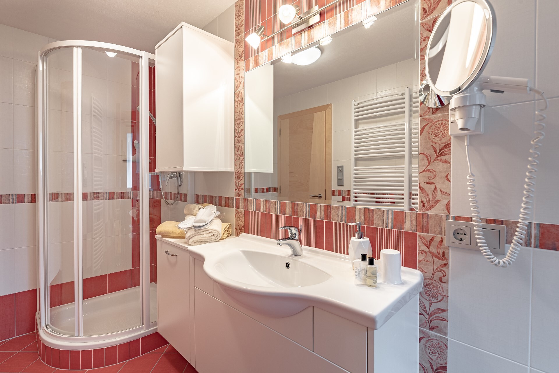Soval 3 Bathroom 1