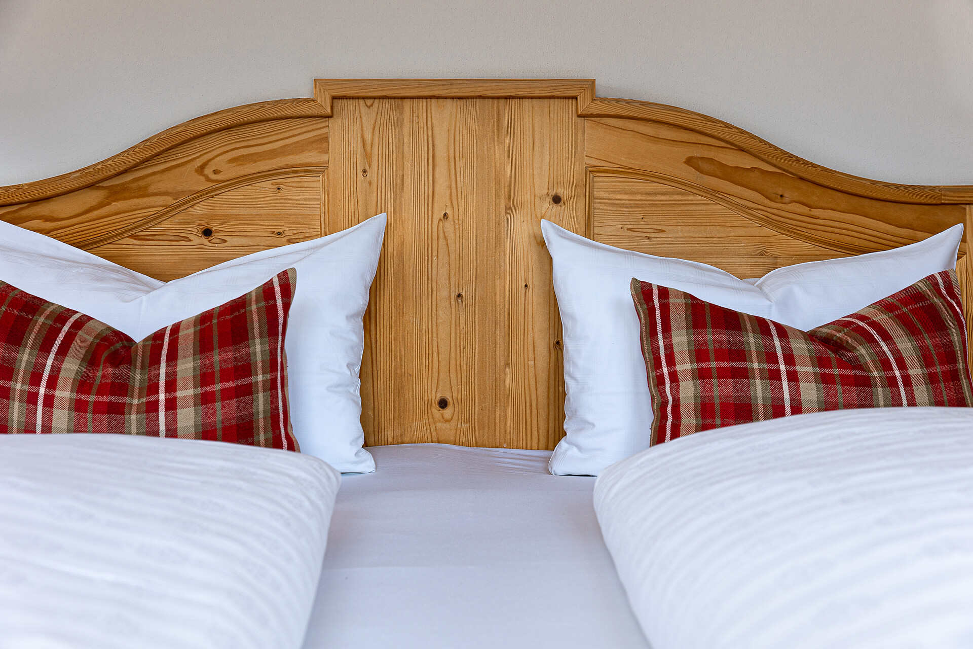 Bett Detail 4