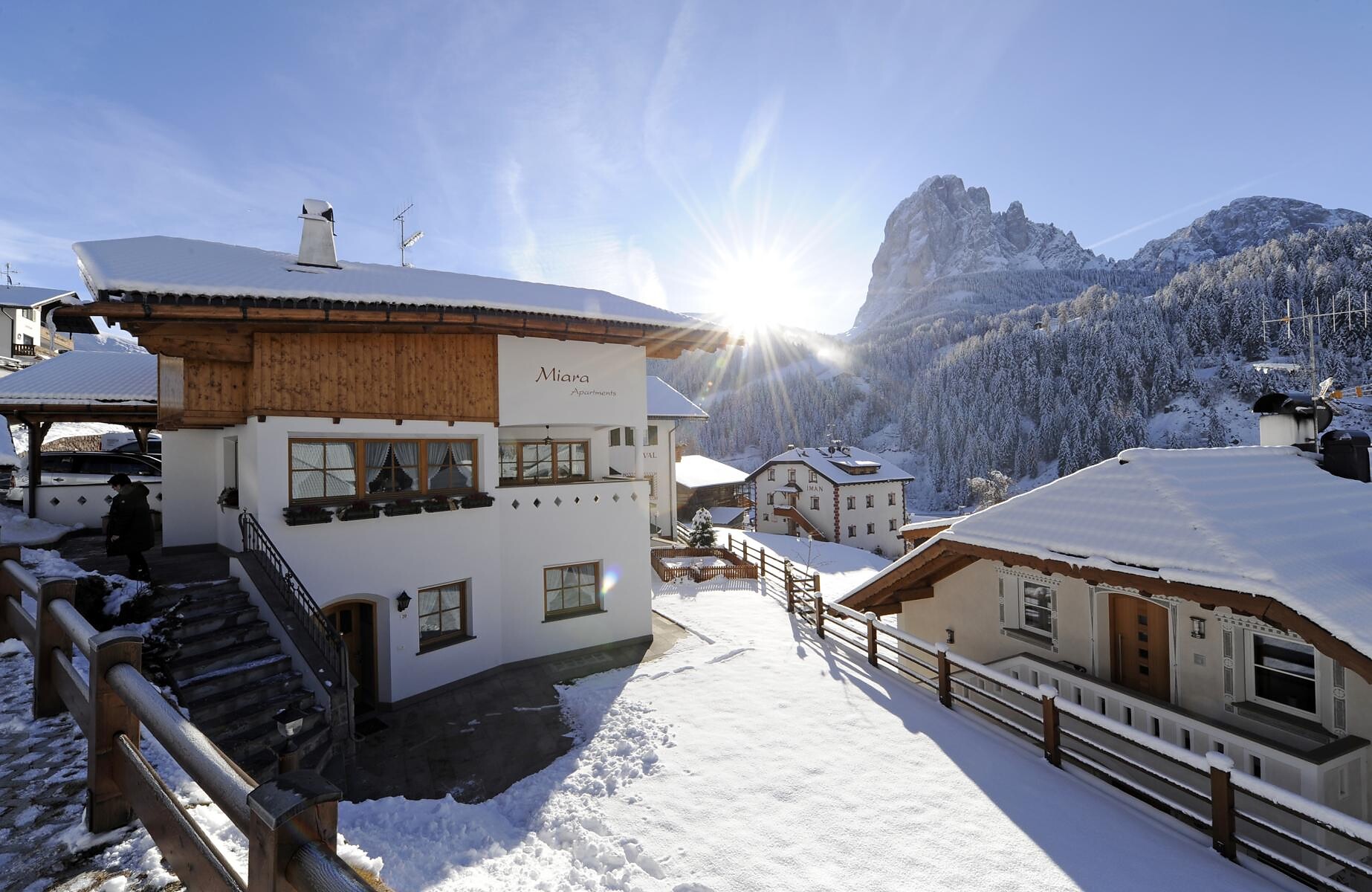 Panorama Bergblick auf den Dolomiten und den Langkofel
