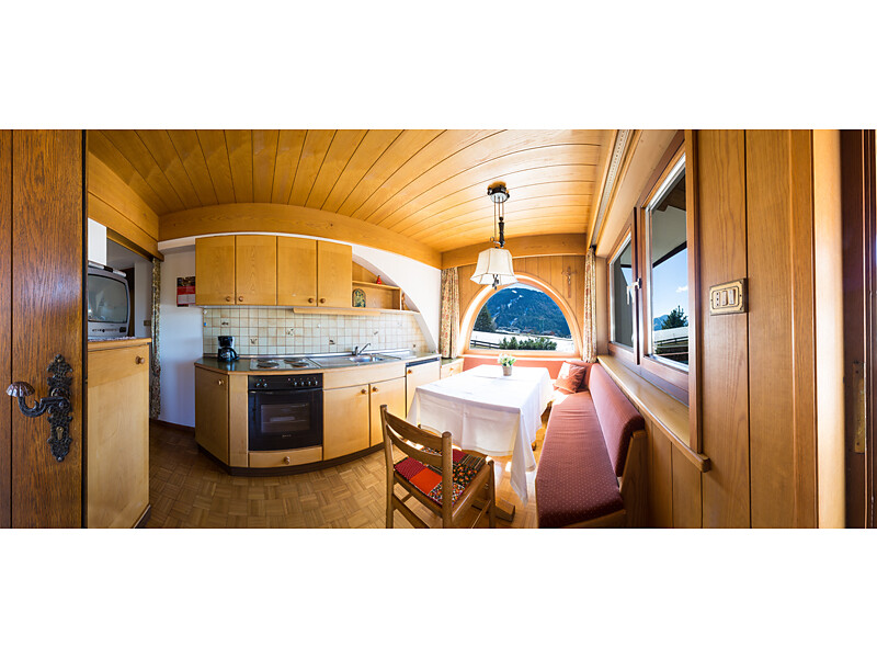The kitchen/livingroom