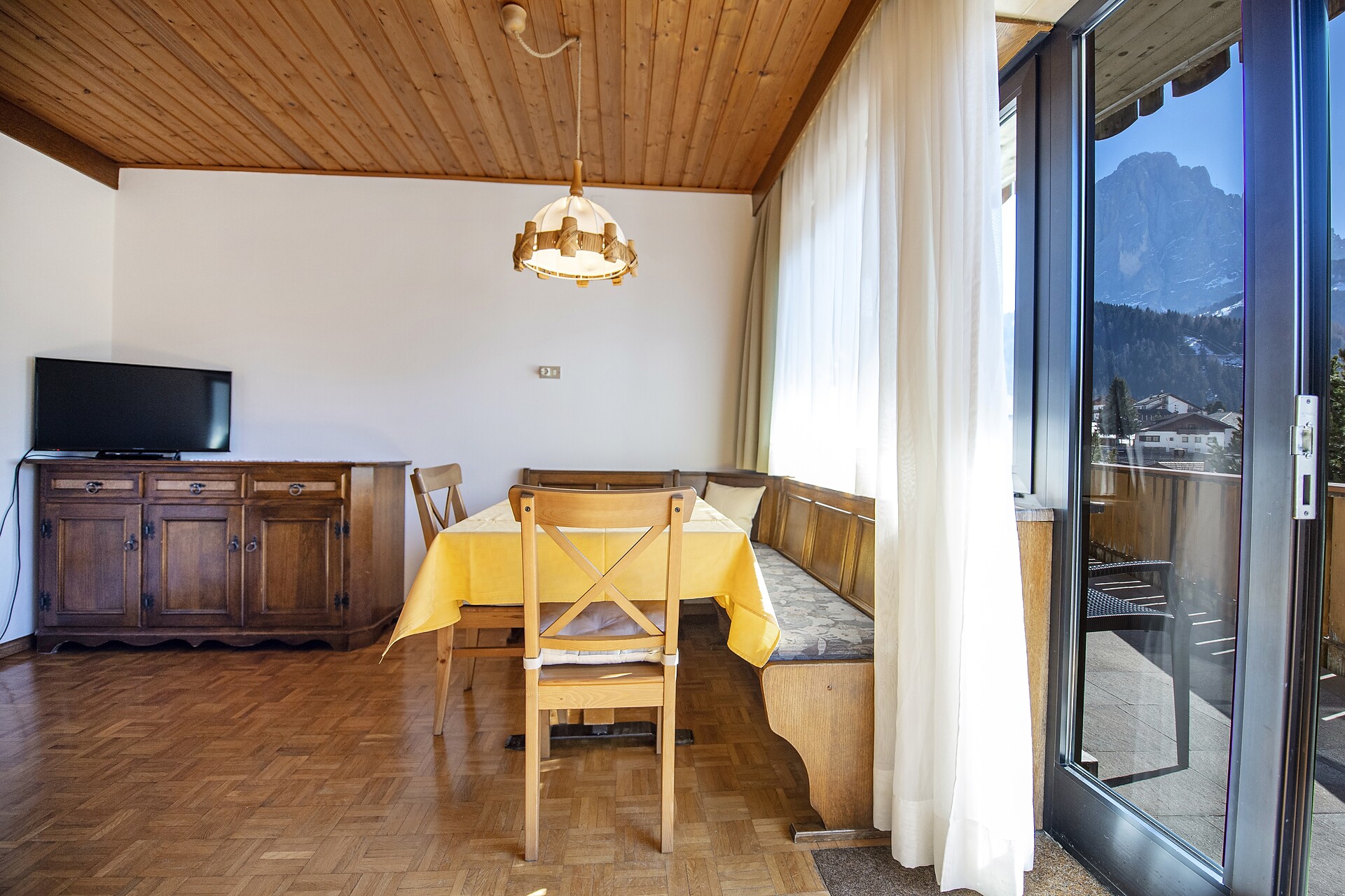 Apartments Praruf Wolkenstein 18 suedtirol.info