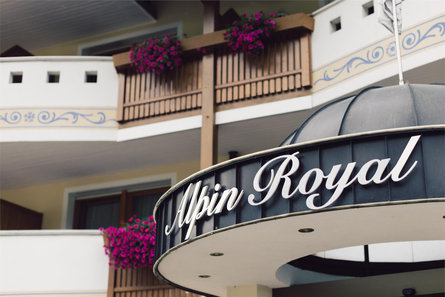 Alpin Royal Wellness Refugium & Resort Hotel Ahrntal/Valle Aurina 2 suedtirol.info