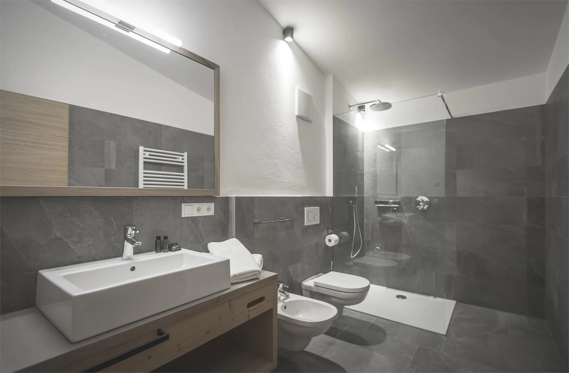 Ahrner Wirt Apartments Ahrntal 8 suedtirol.info