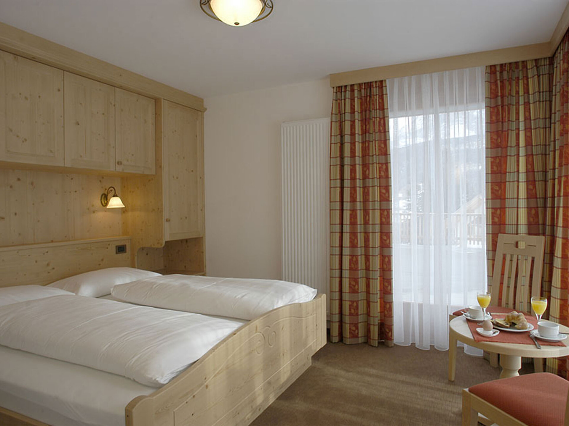 double bed room