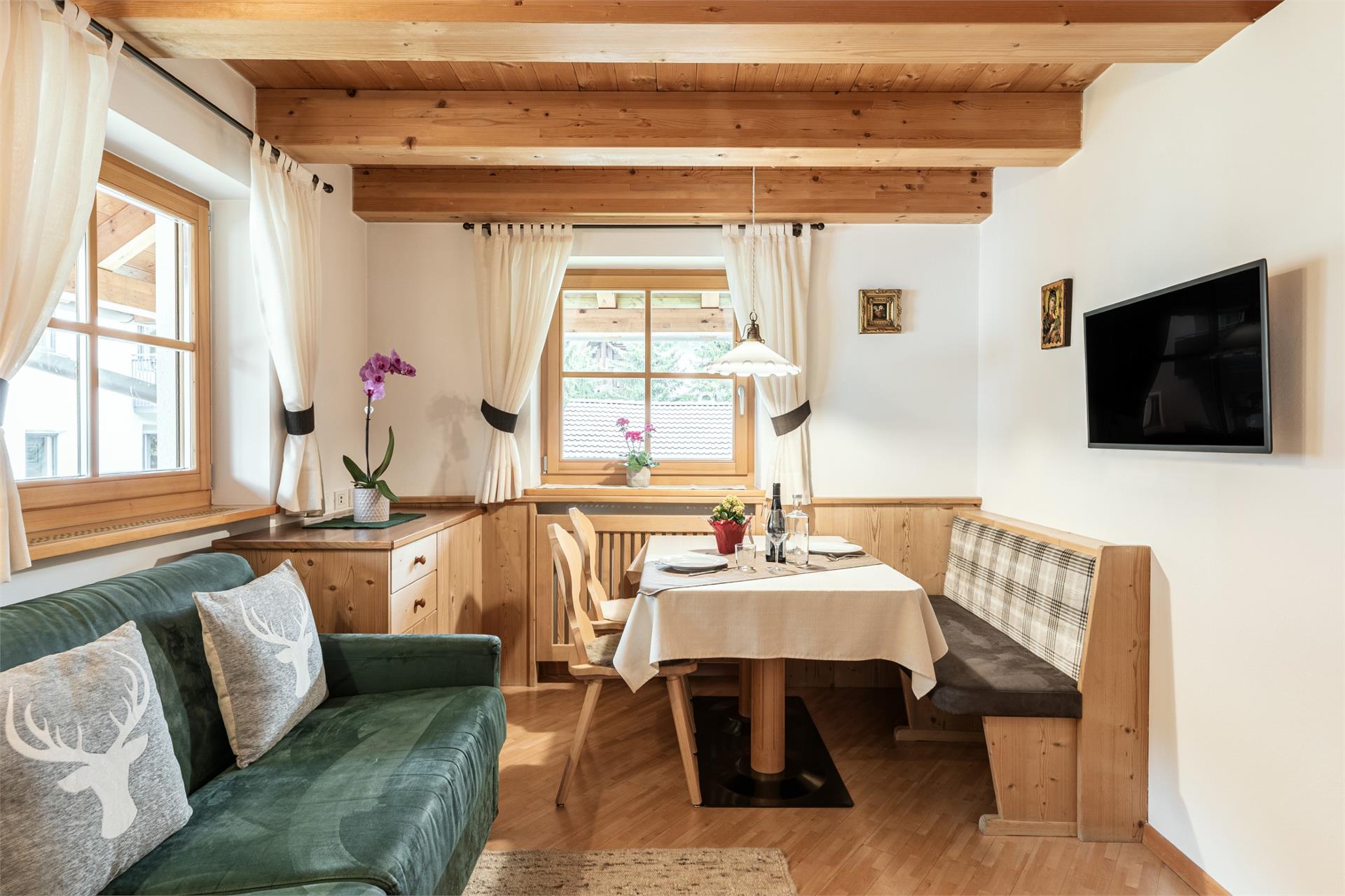 Apartments Albert Bon Dì S.Crestina Gherdëina/Santa Cristina Val Gardana 8 suedtirol.info