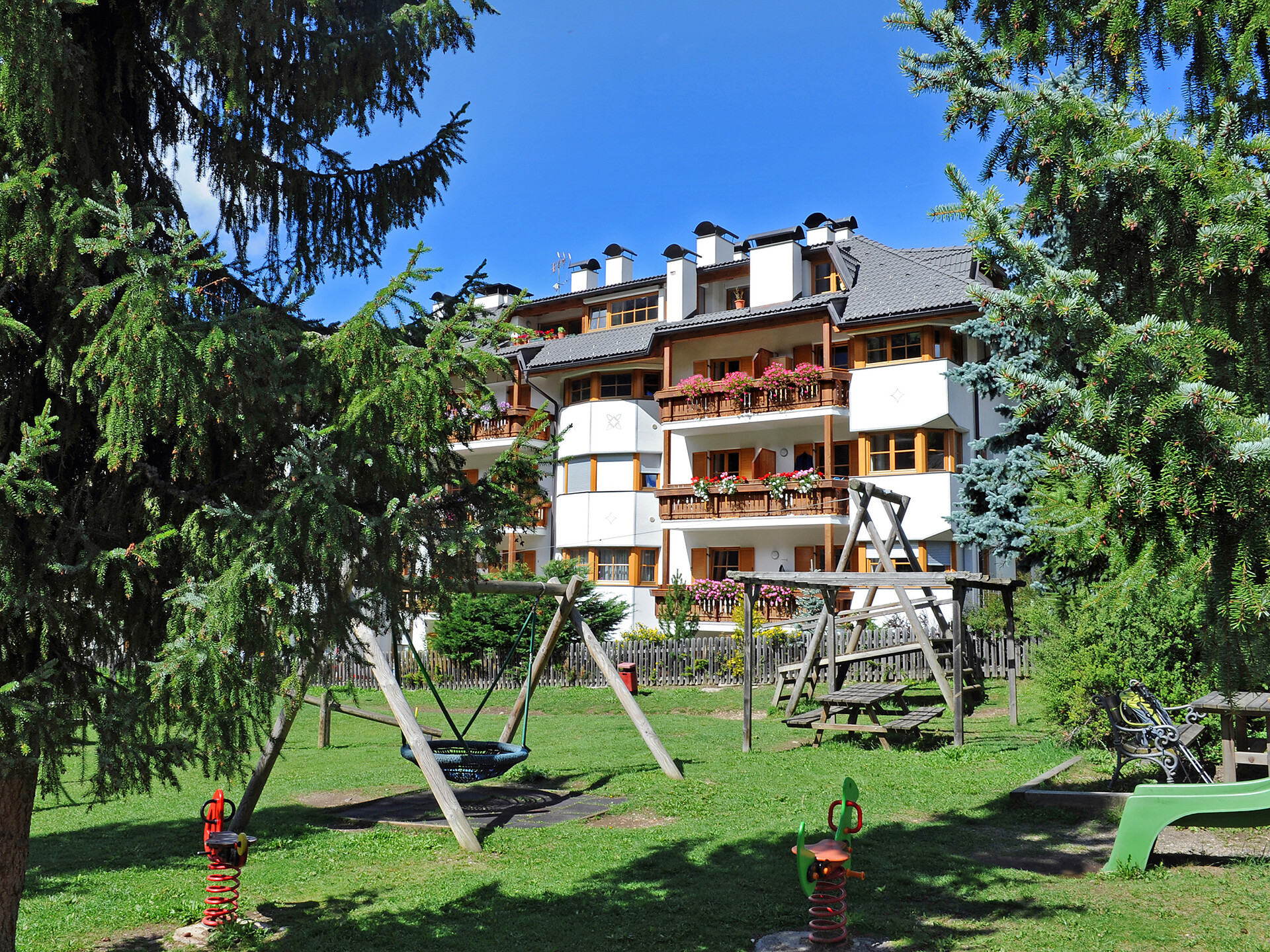 Apartments Albert Bon Dì