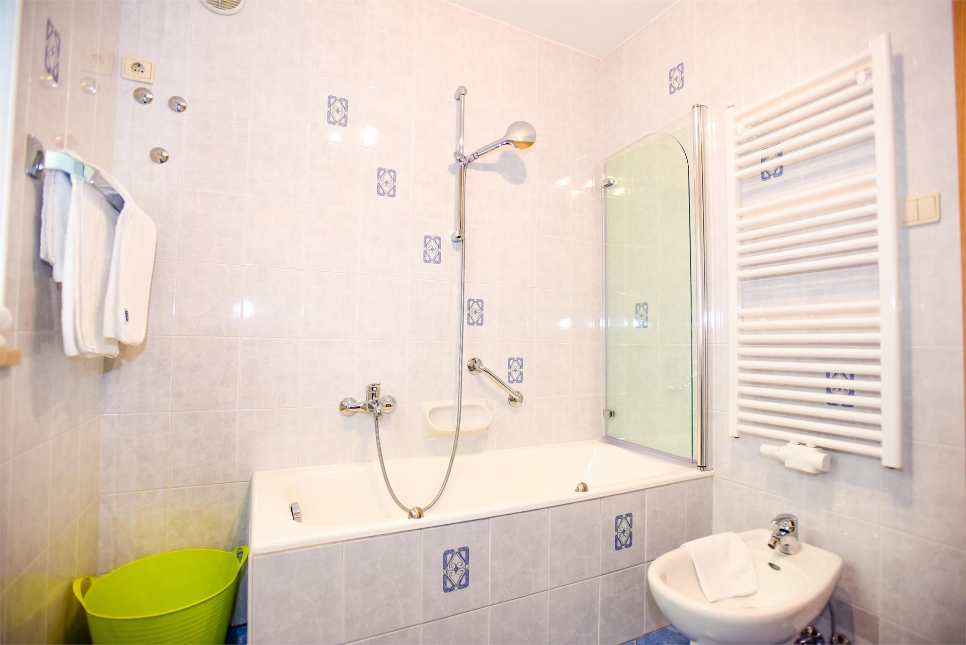 Apartements Unterburg Klausen 24 suedtirol.info