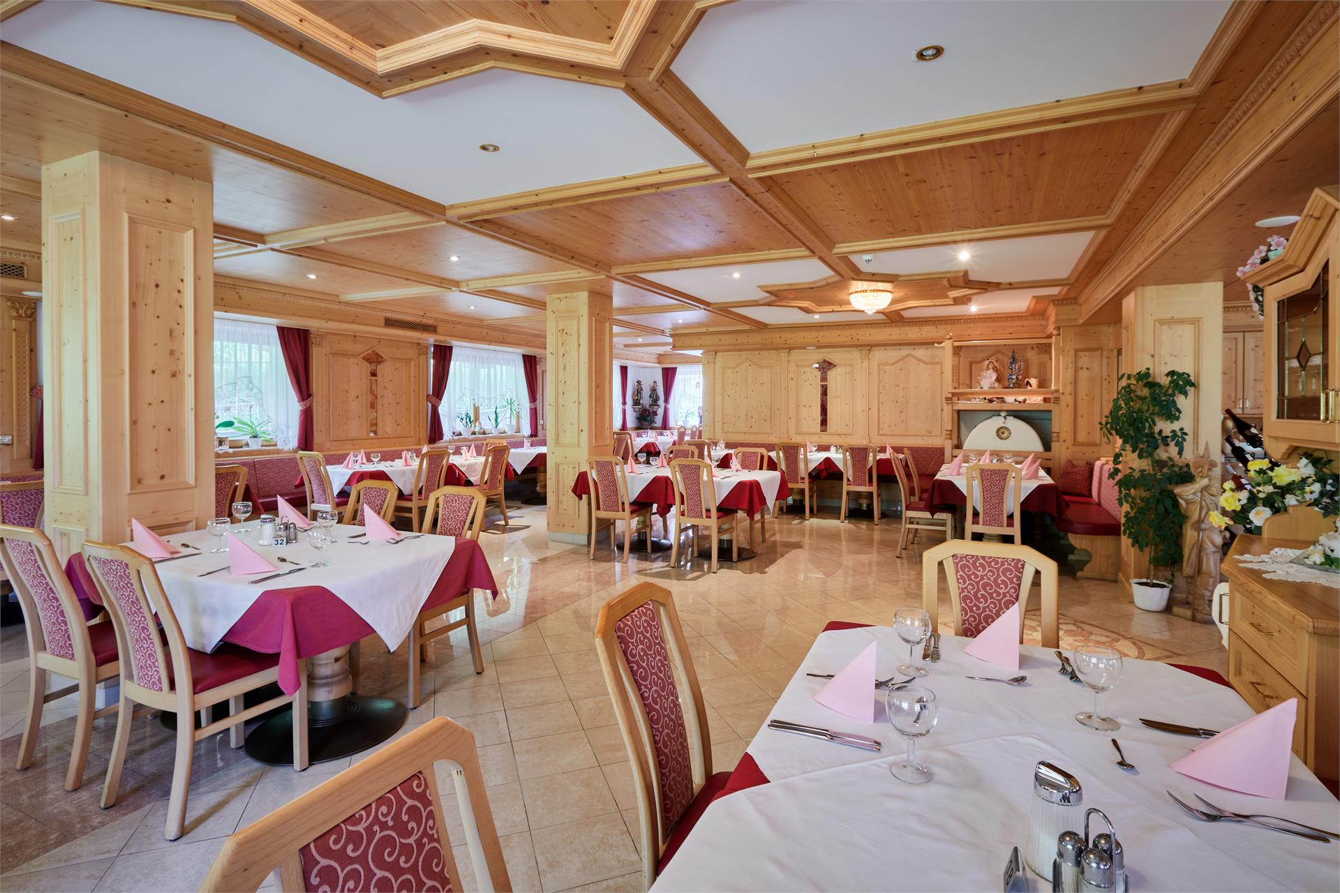 Alpenhotel Schönwald Rio di Pusteria 19 suedtirol.info