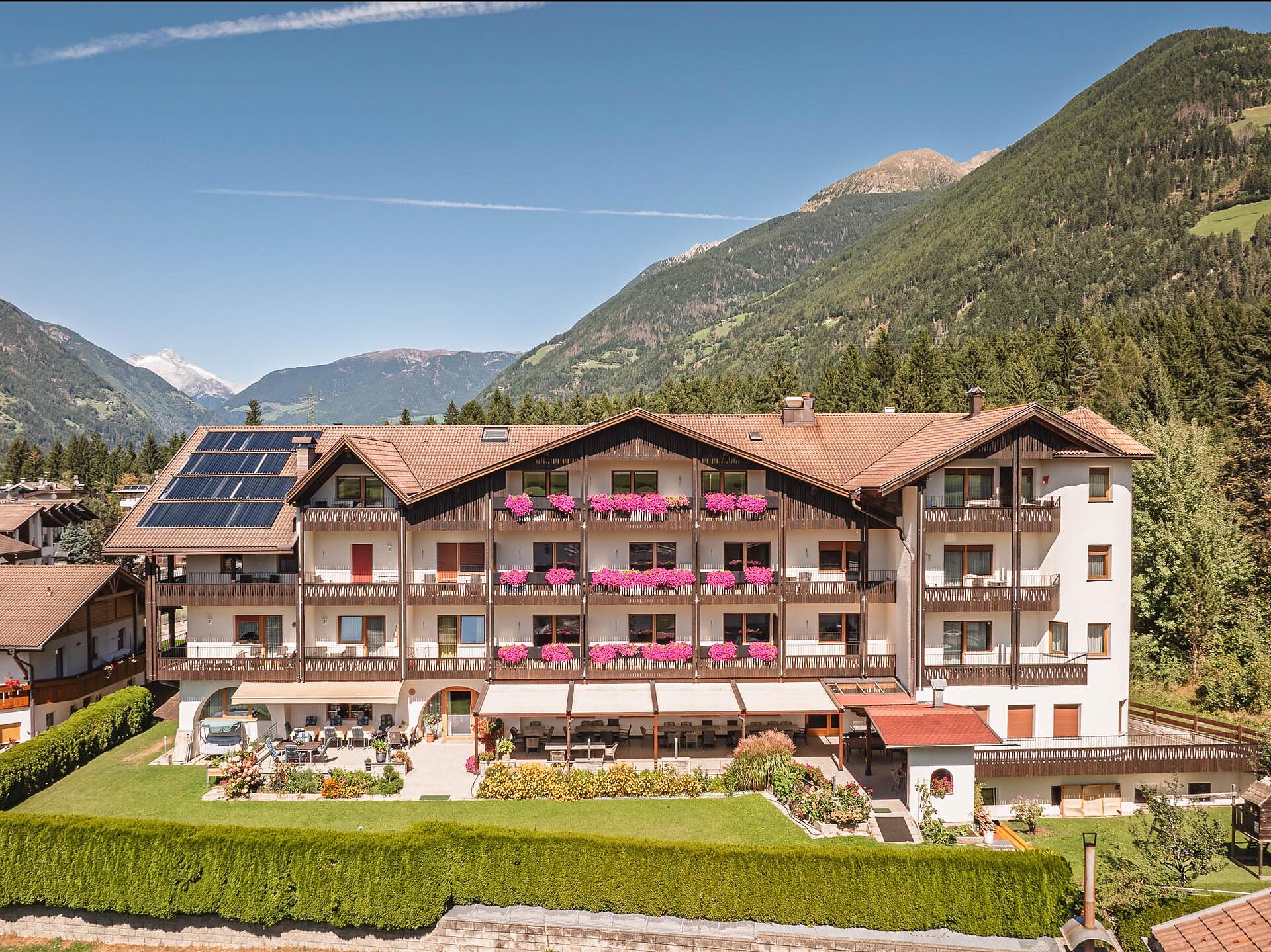 Aparthotel Panorama - Regione dolomitica Plan de Corones - #1 - suedtirol.info
