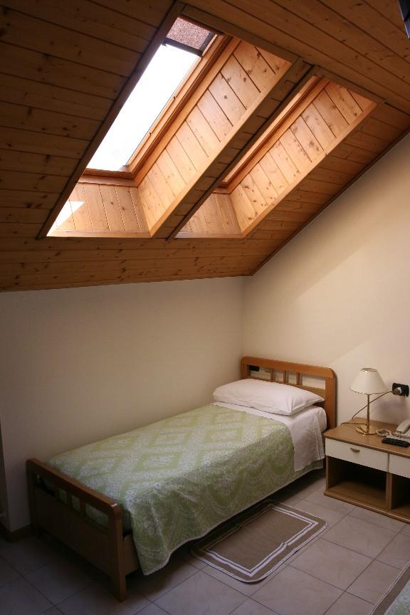 ALBERGO TRATTORIA HOFER Bolzano 7 suedtirol.info