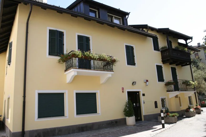 ALBERGO TRATTORIA HOFER Bolzano 4 suedtirol.info