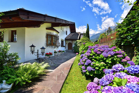 Apartments Villa Fortuna Tirol/Tirolo 1 suedtirol.info