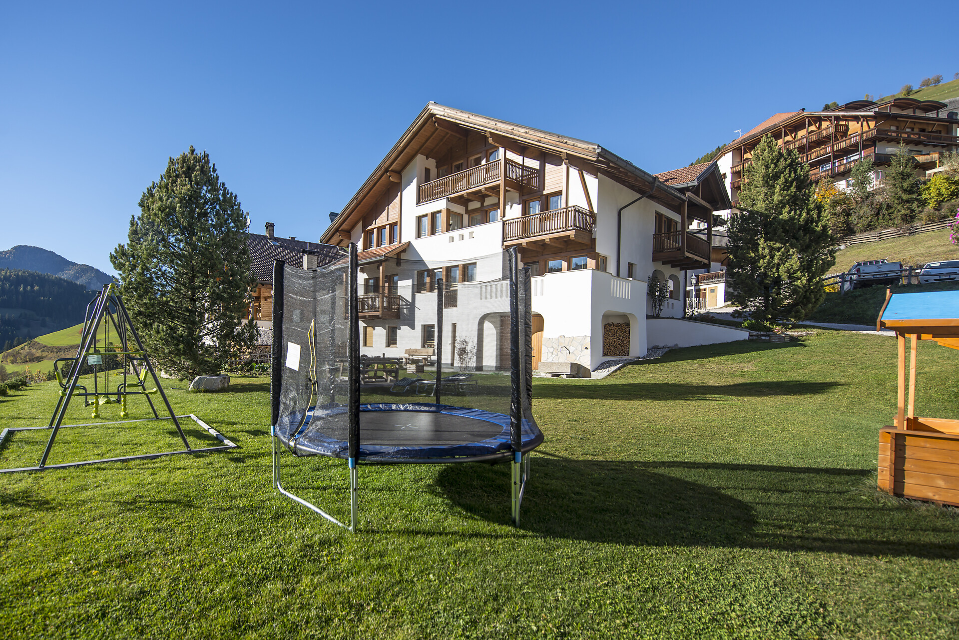 Apartments Tino