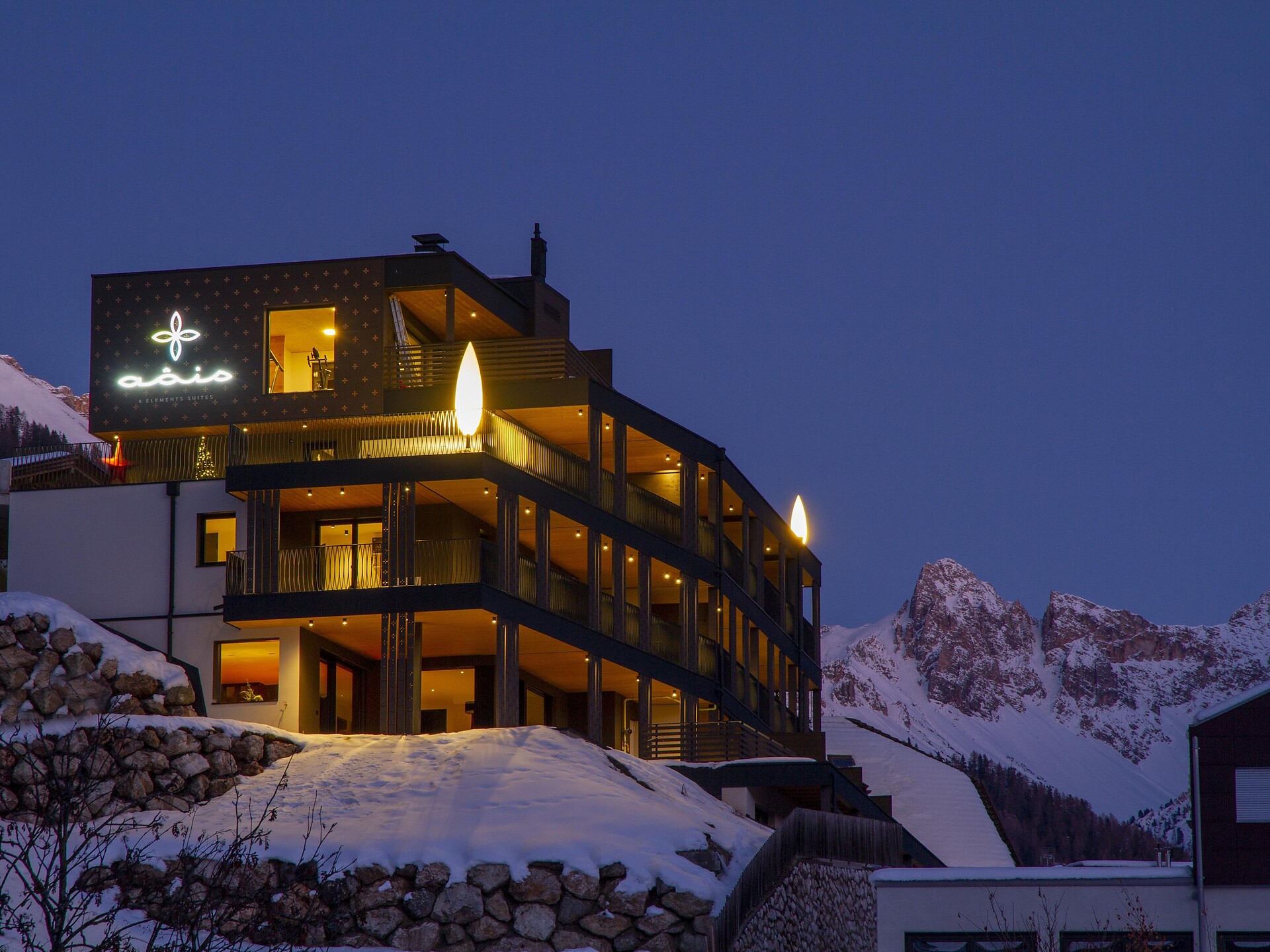 Apartments Aois 4 elements suites