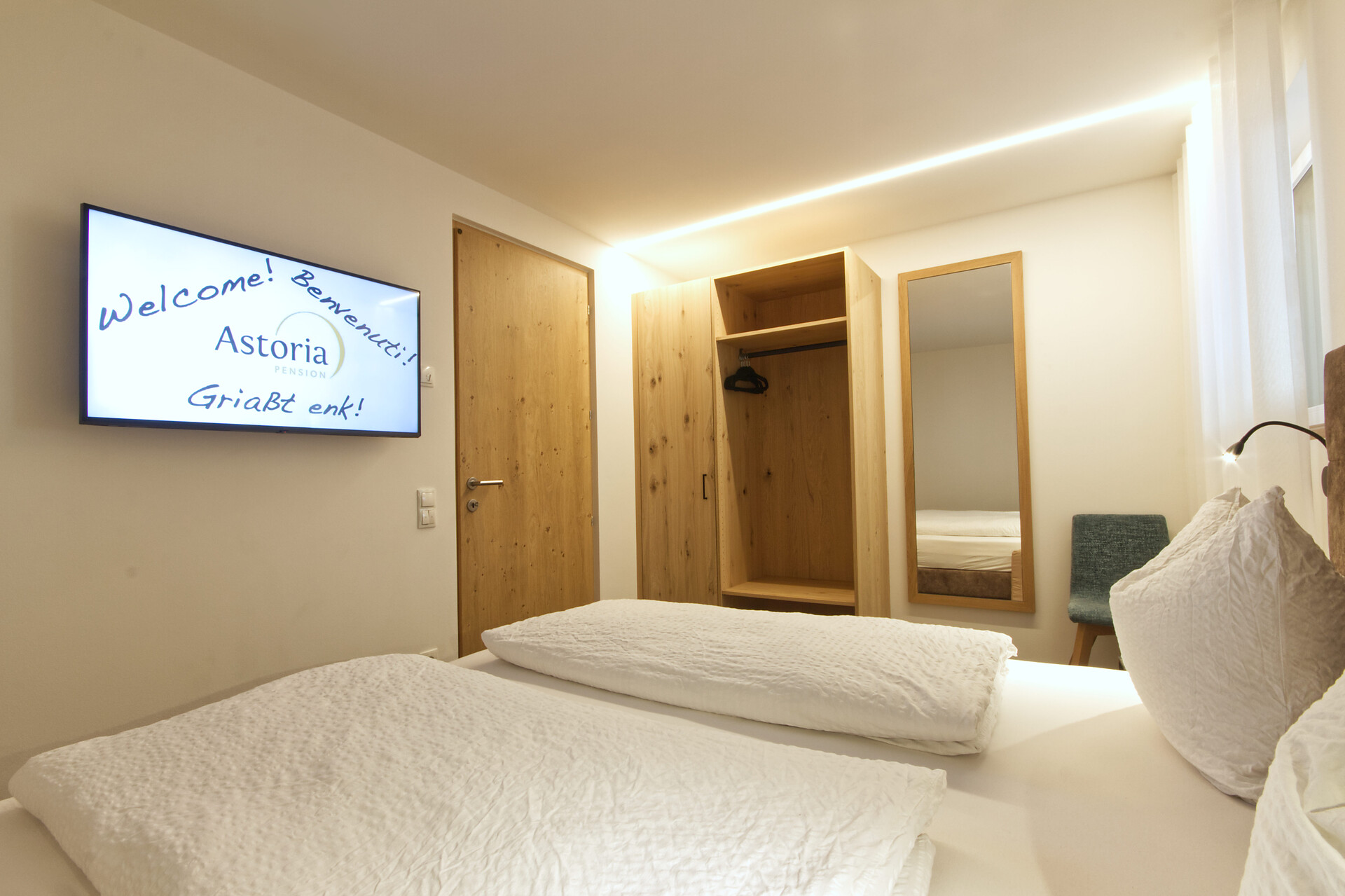 bedroom with TV