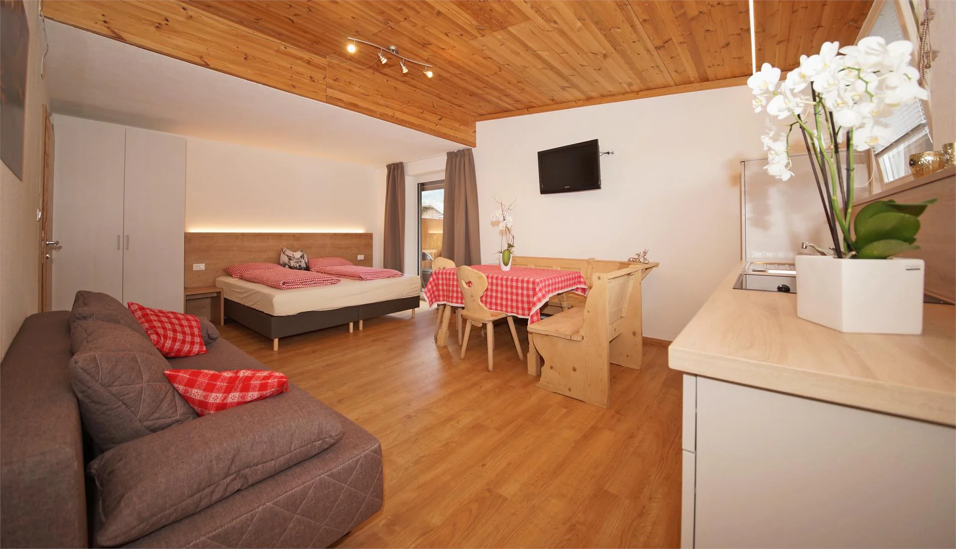 App. Tirol San Lorenzo di Sebato 2 suedtirol.info