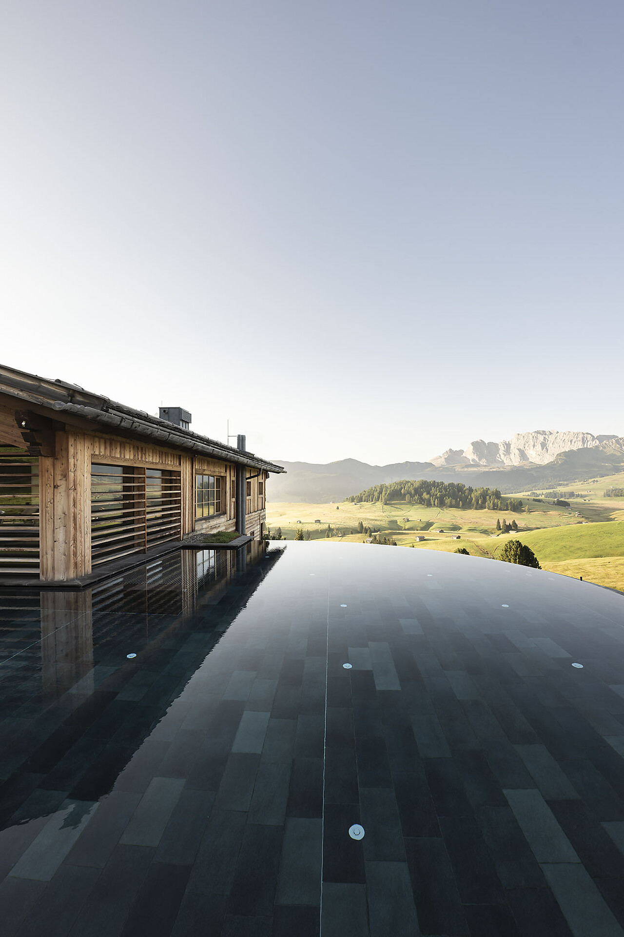 ADLER Alpe - Regione dolomitica Alpe di Siusi - #19 - suedtirol.info