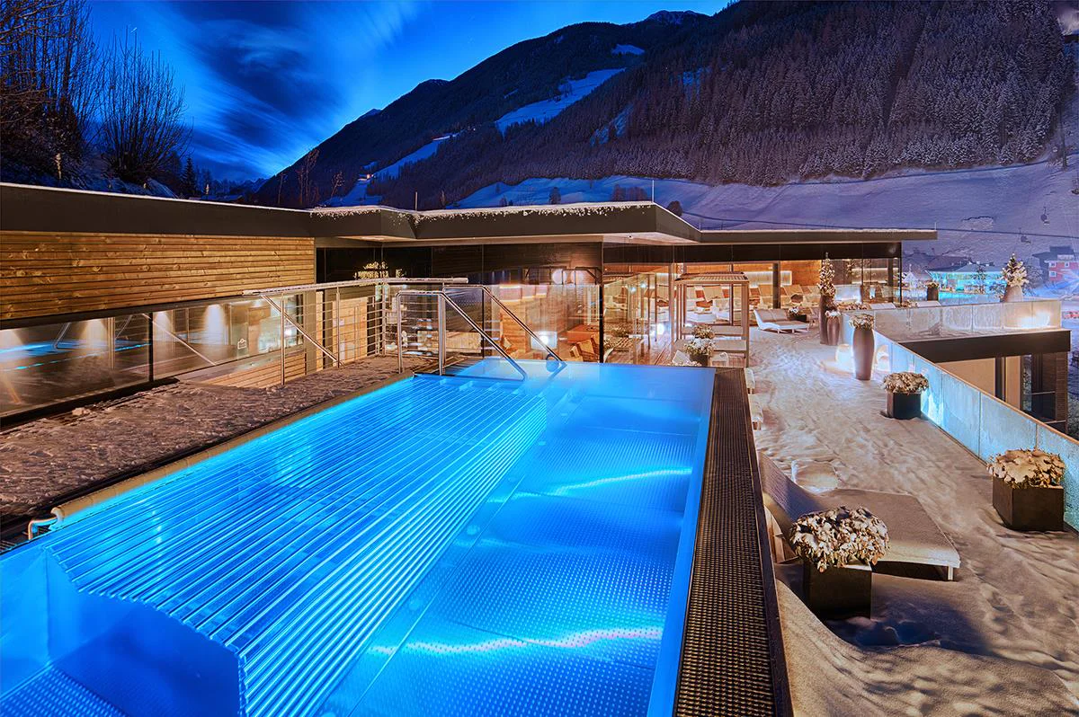 AMONTI Wellnessresort Ahrntal 28 suedtirol.info