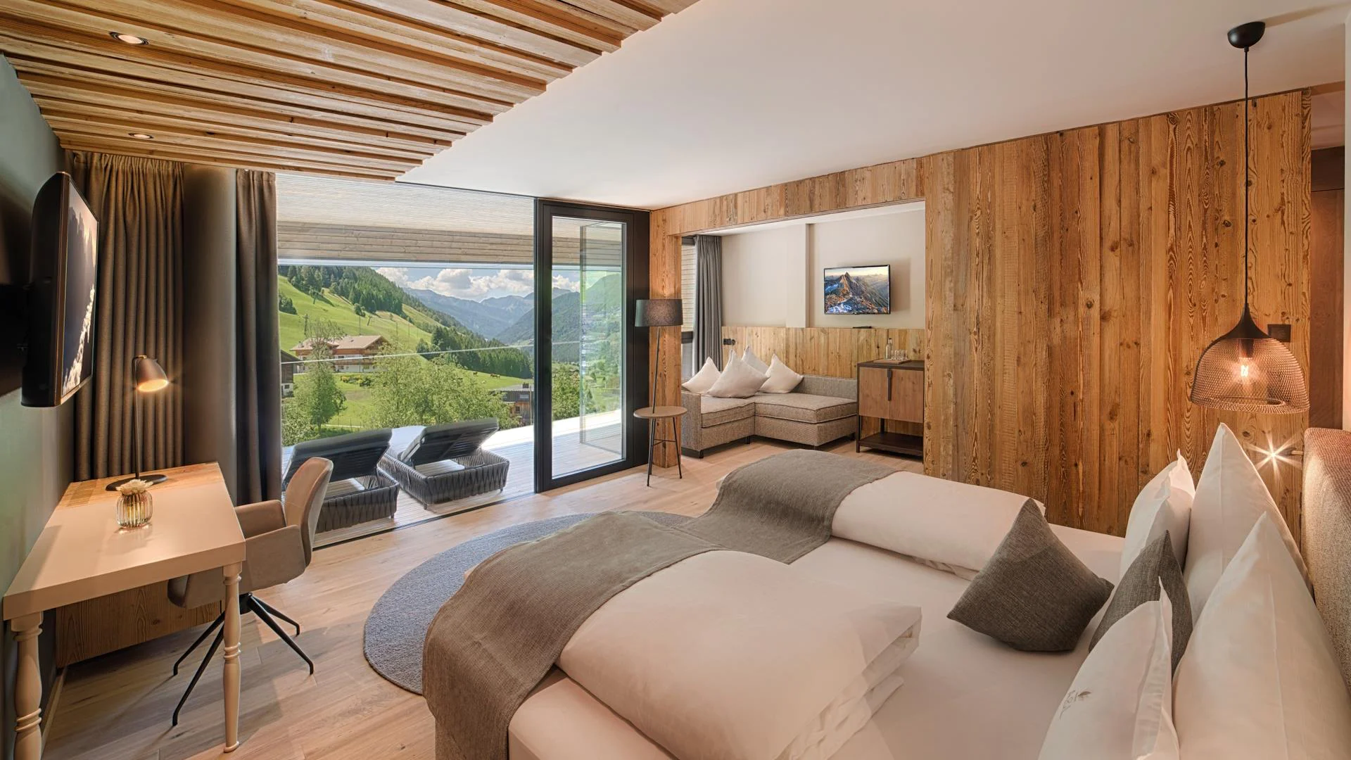 AMONTI Wellnessresort Ahrntal 21 suedtirol.info
